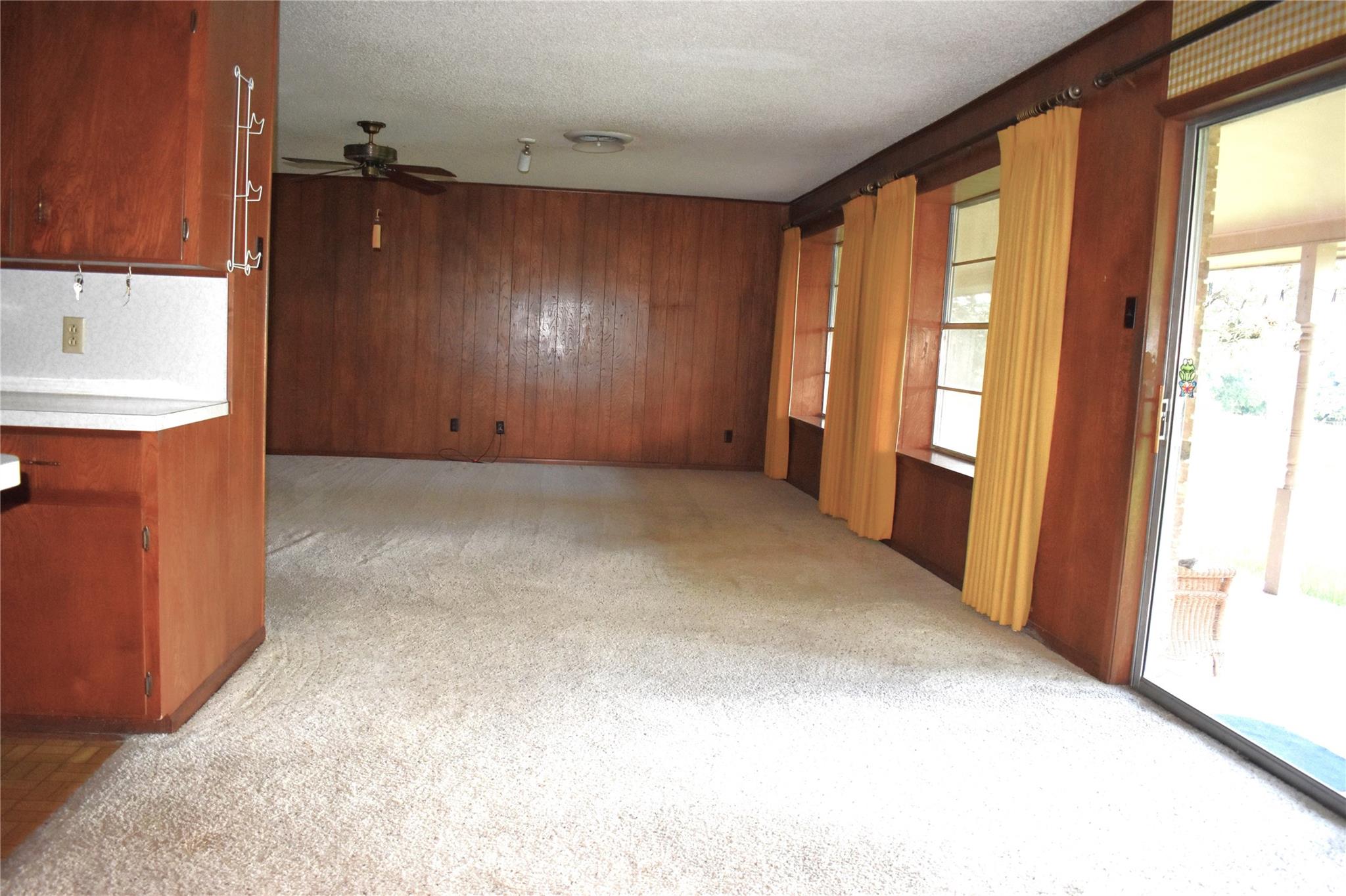 577 S Fm 487 Property Photo 12
