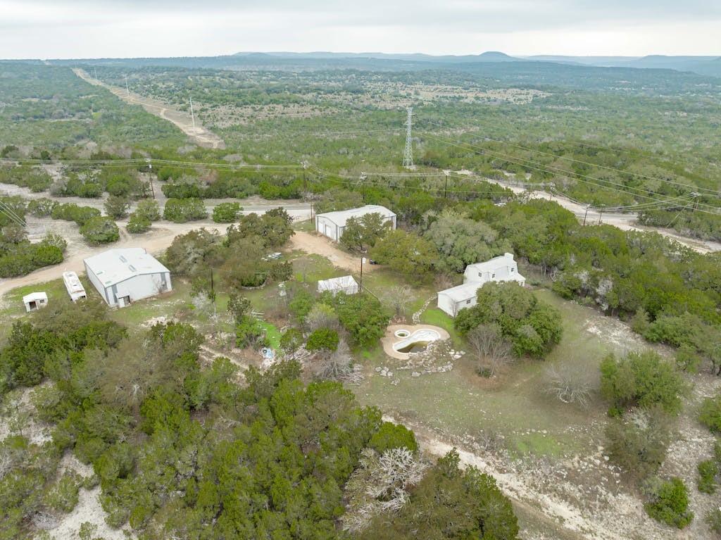 7301 Singleton Bend Rd Property Photo