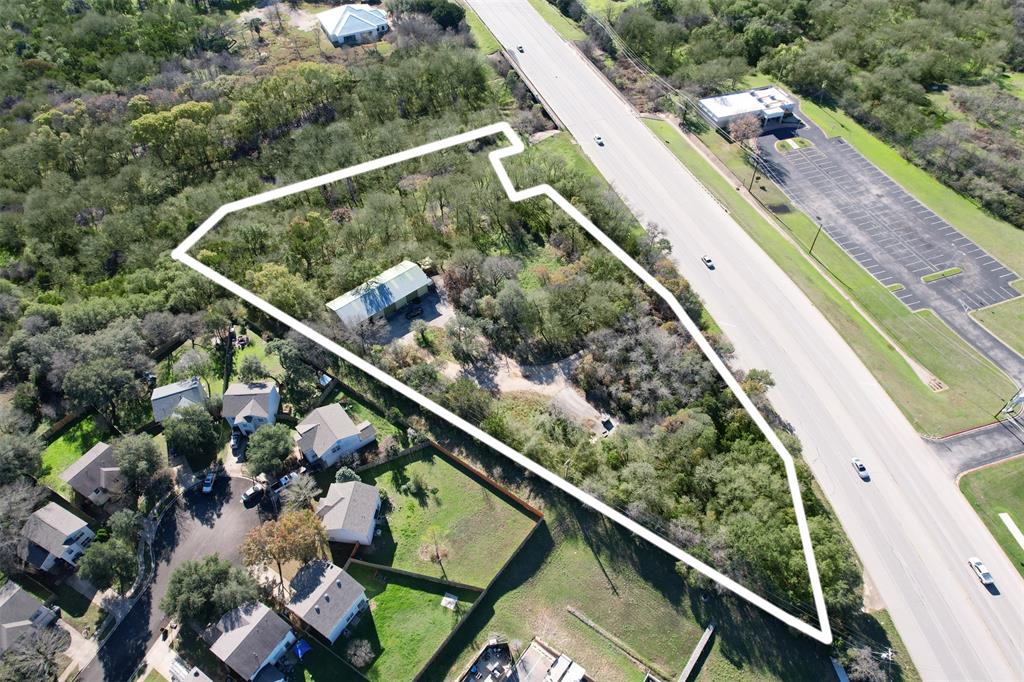 10731 Menchaca Rd Property Photo 1