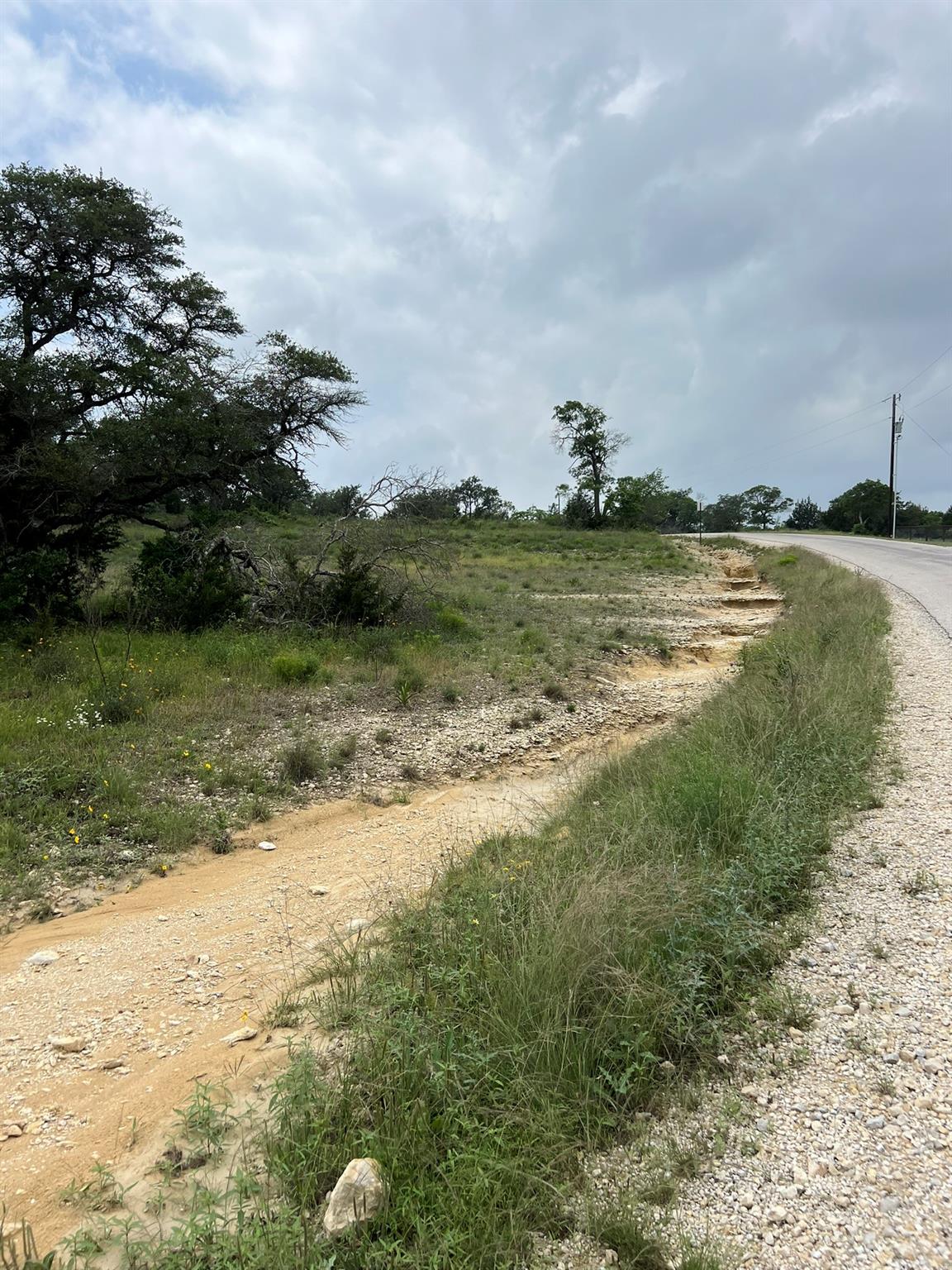 23 Lipan Apache Run Property Photo 16