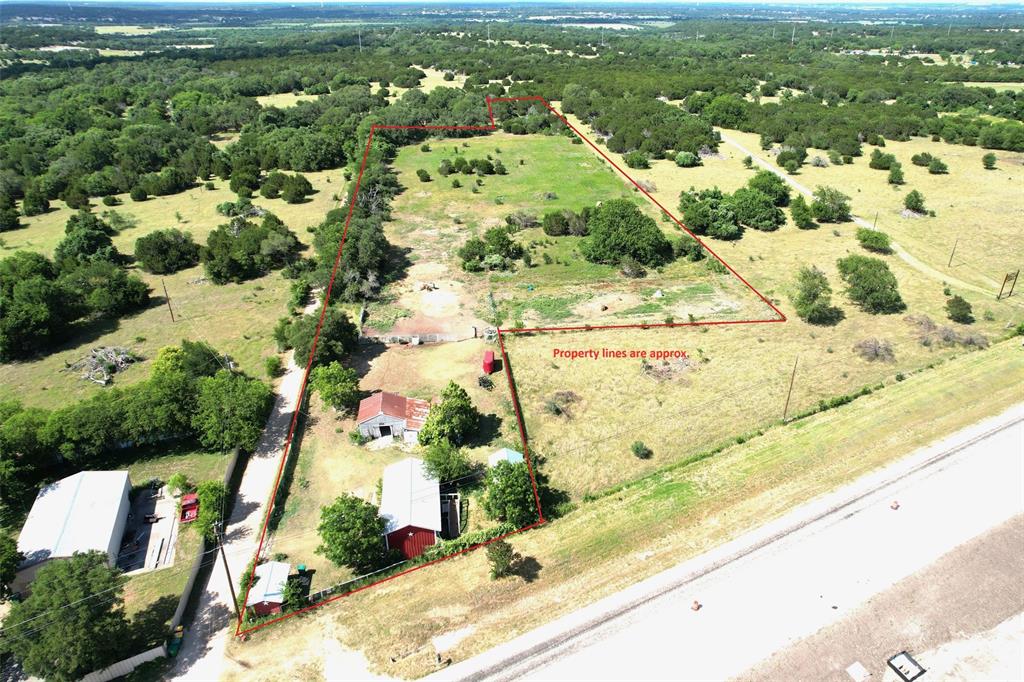 6514 W Hwy 190 Property Photo 2