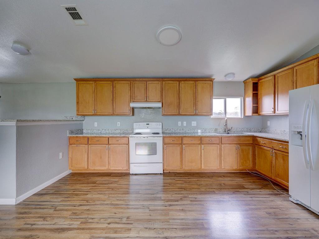 599 Rocky Ridge Ln Property Photo 7