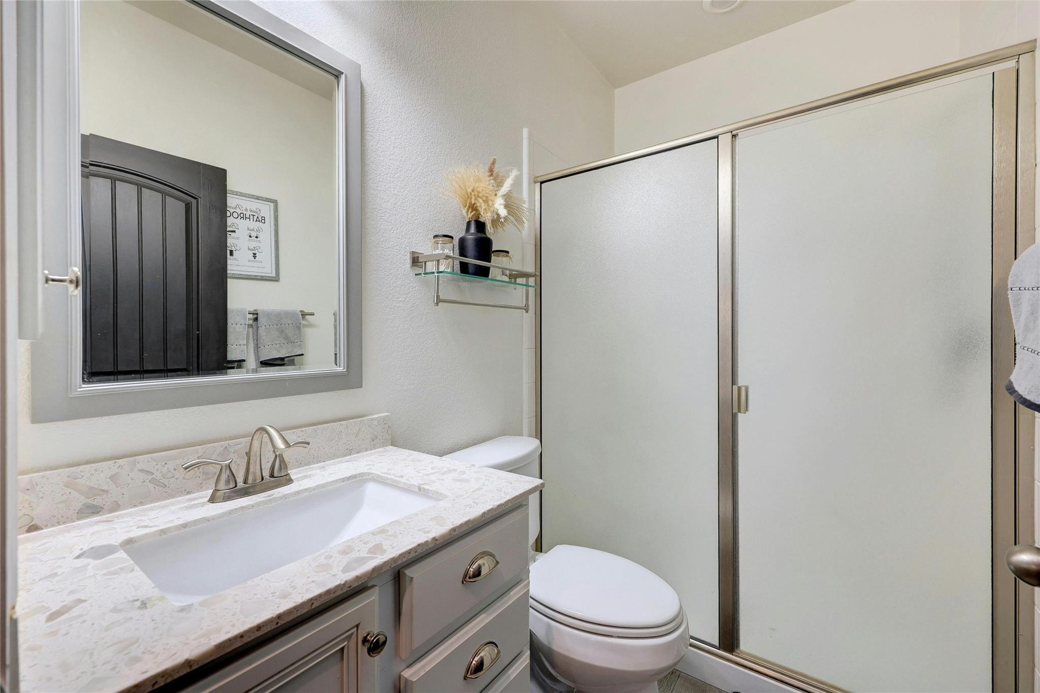 31451 Kingsway Rd Property Photo 21