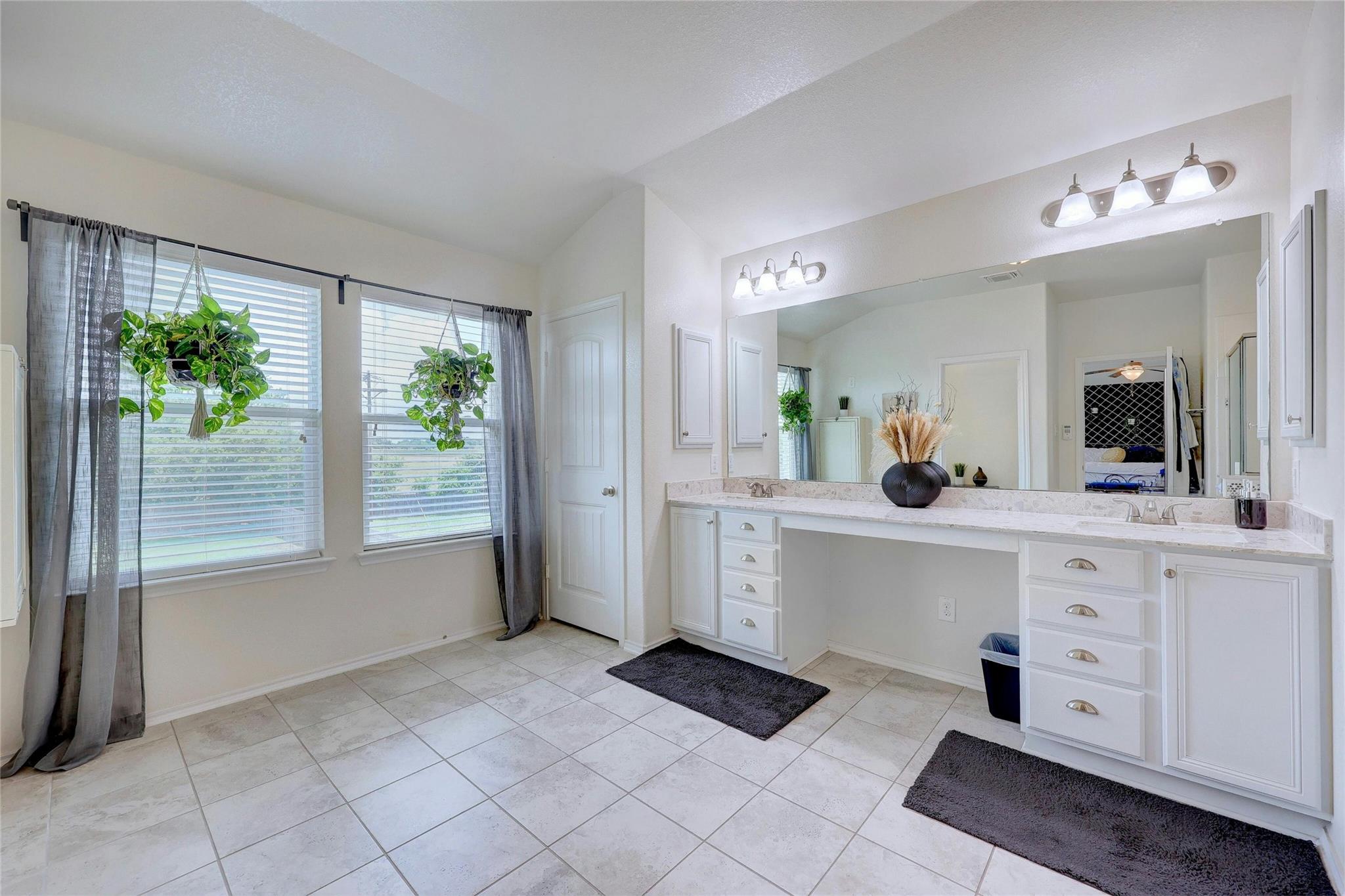 31451 Kingsway Rd Property Photo 26