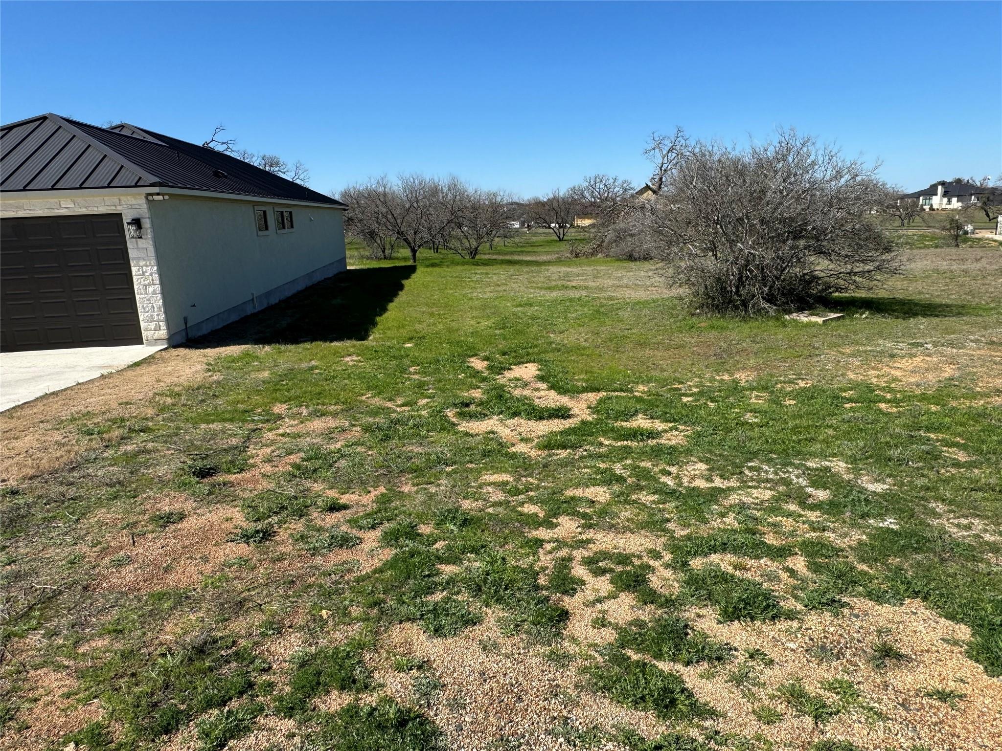 2408 Fault Line Dr Property Photo 3