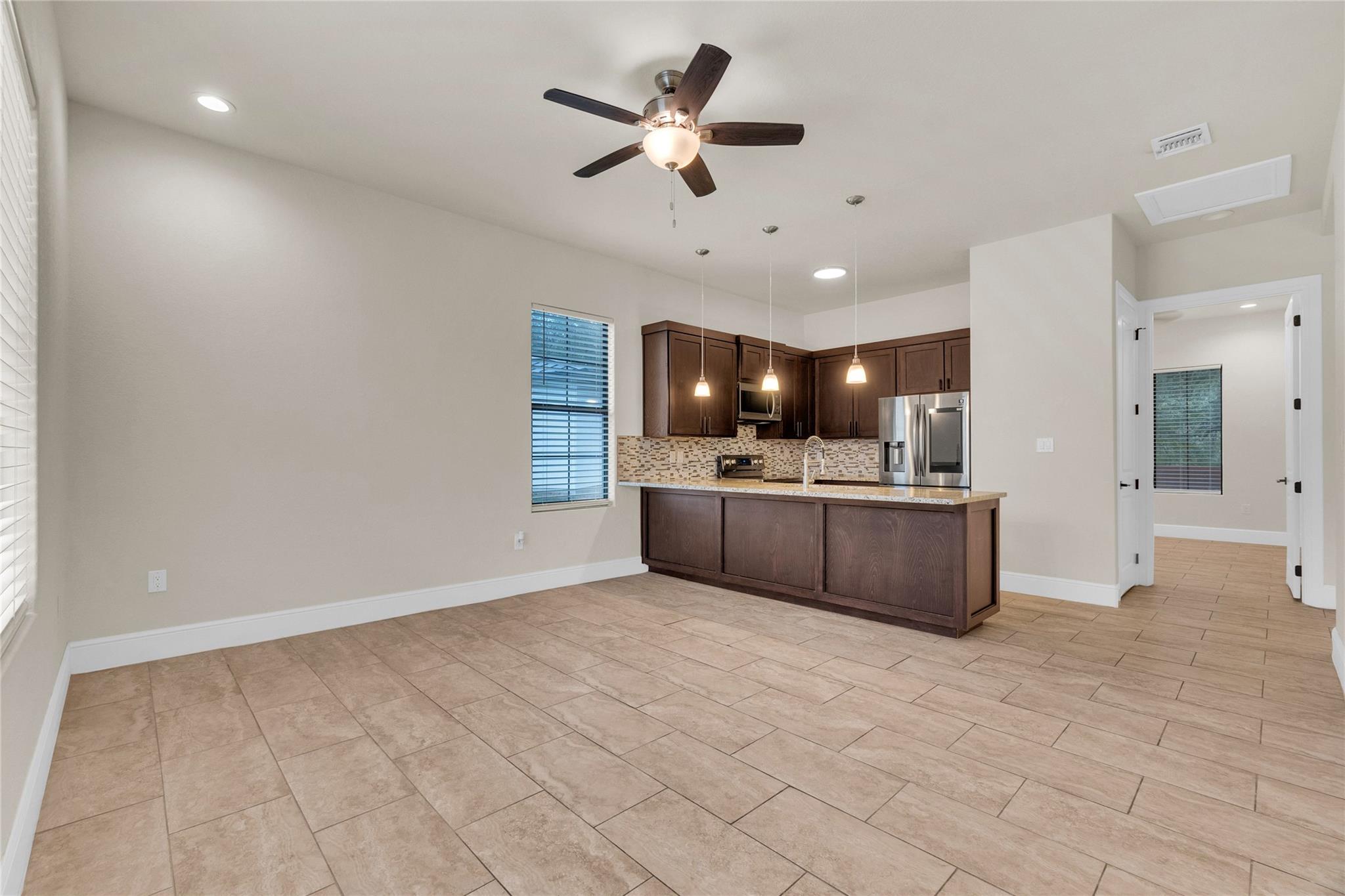 12312 White Birch St Property Photo 39