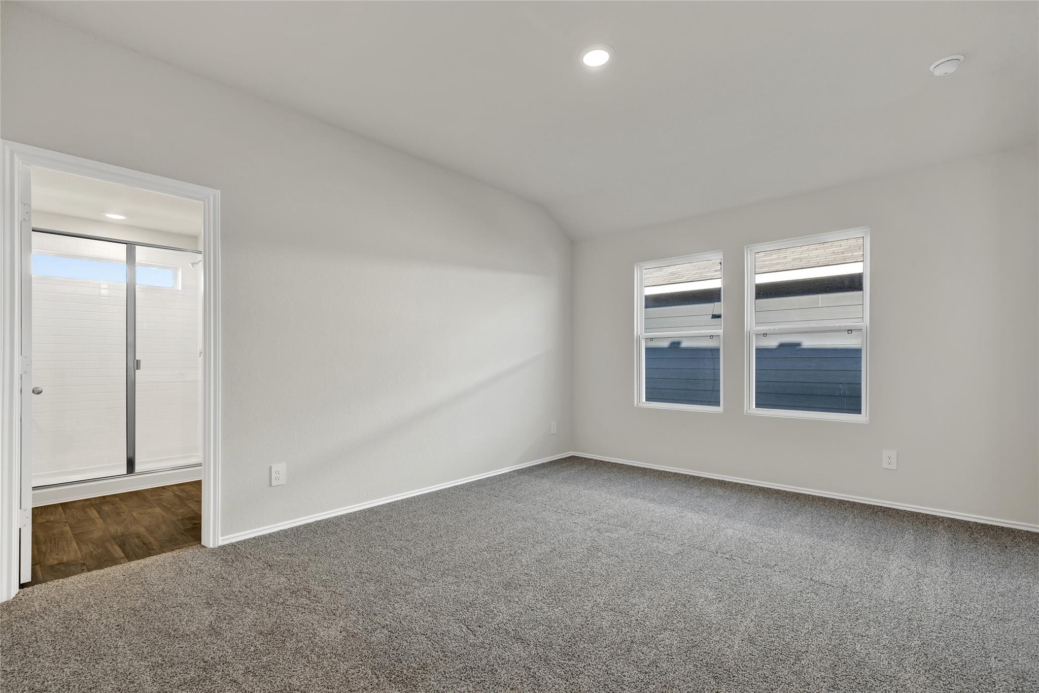 1061 Argonne Forest Property Photo 14