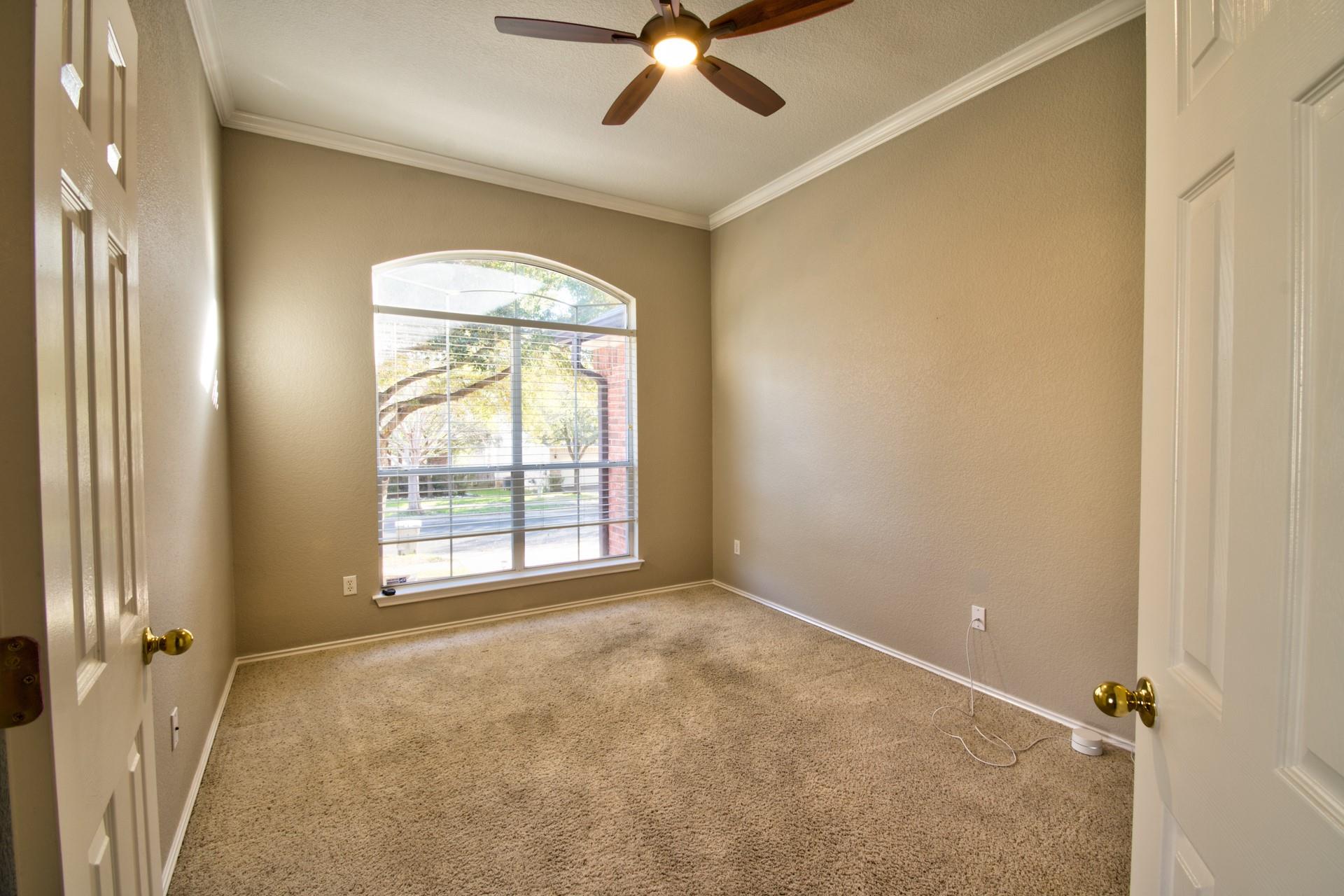 10700 Beard Ave Property Photo 11