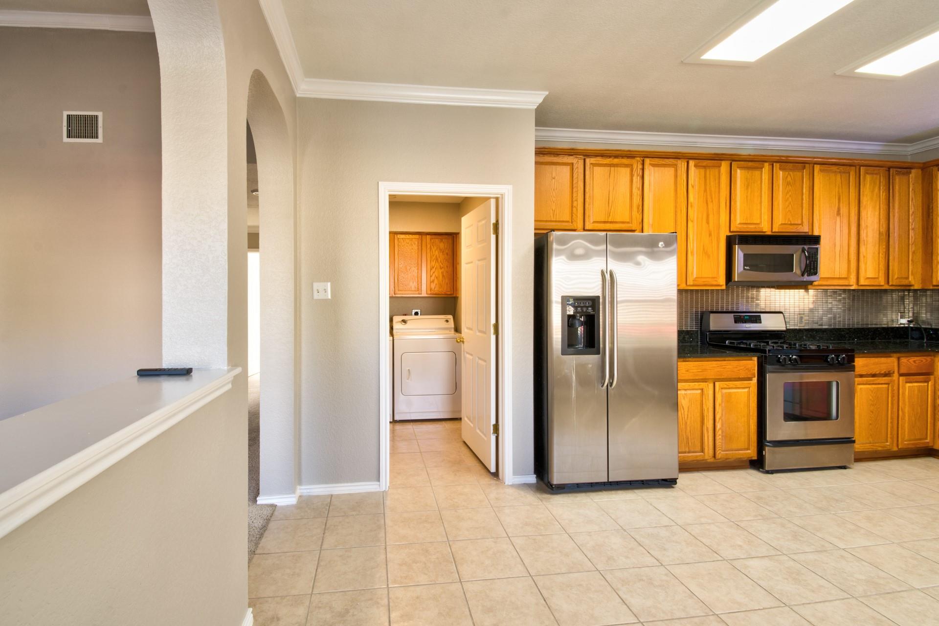 10700 Beard Ave Property Photo 14