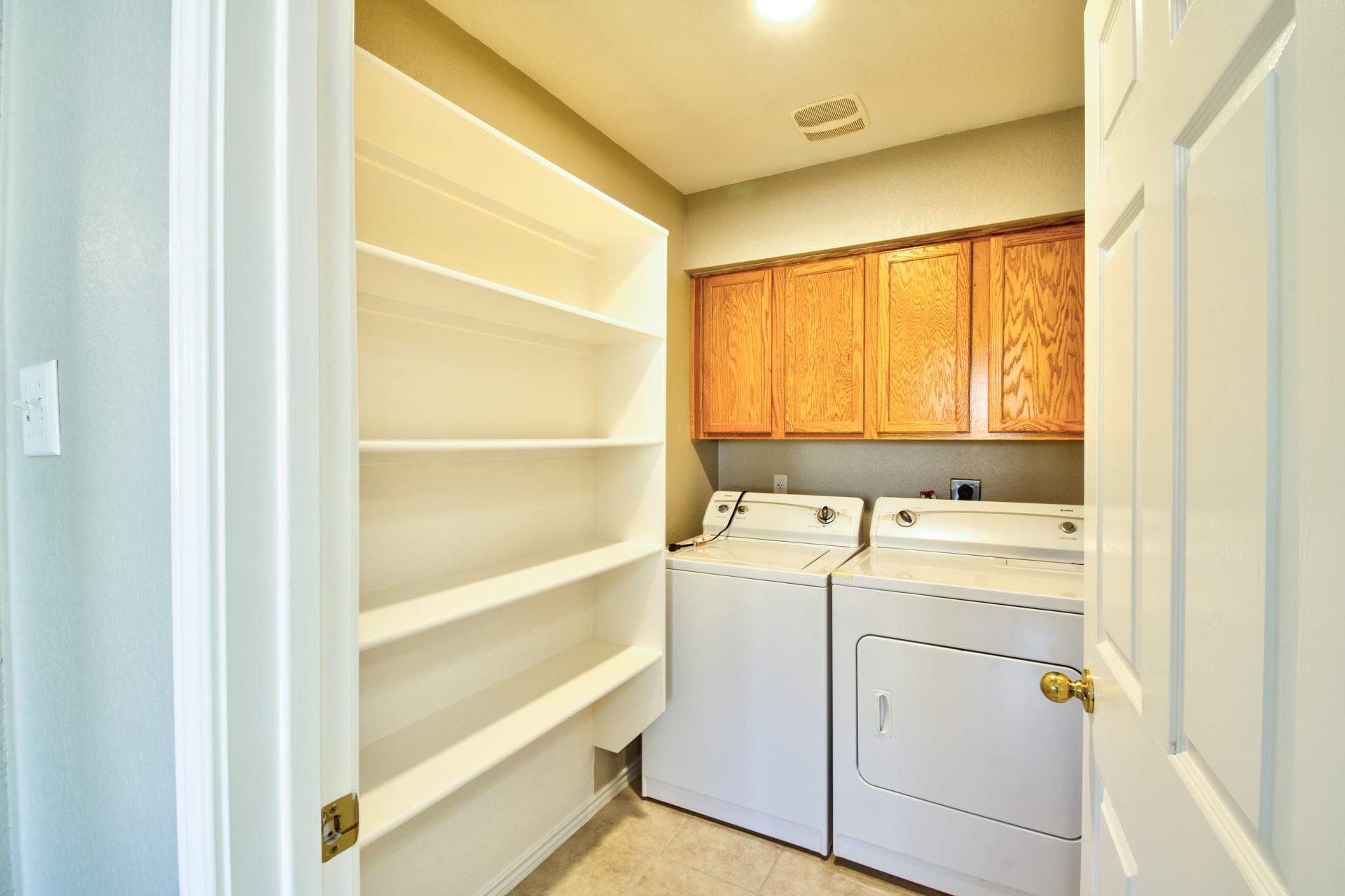 10700 Beard Ave Property Photo 15