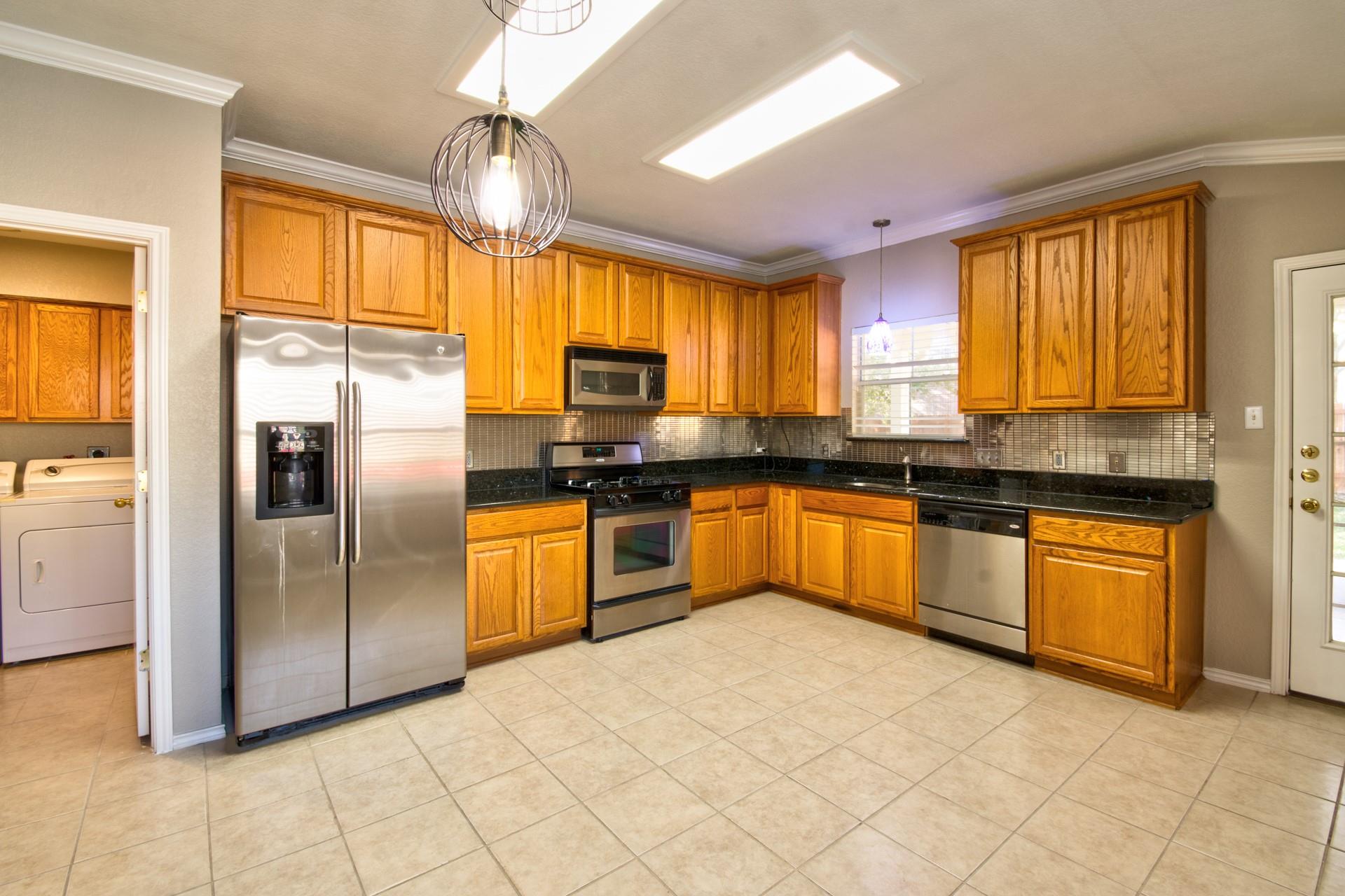10700 Beard Ave Property Photo 16