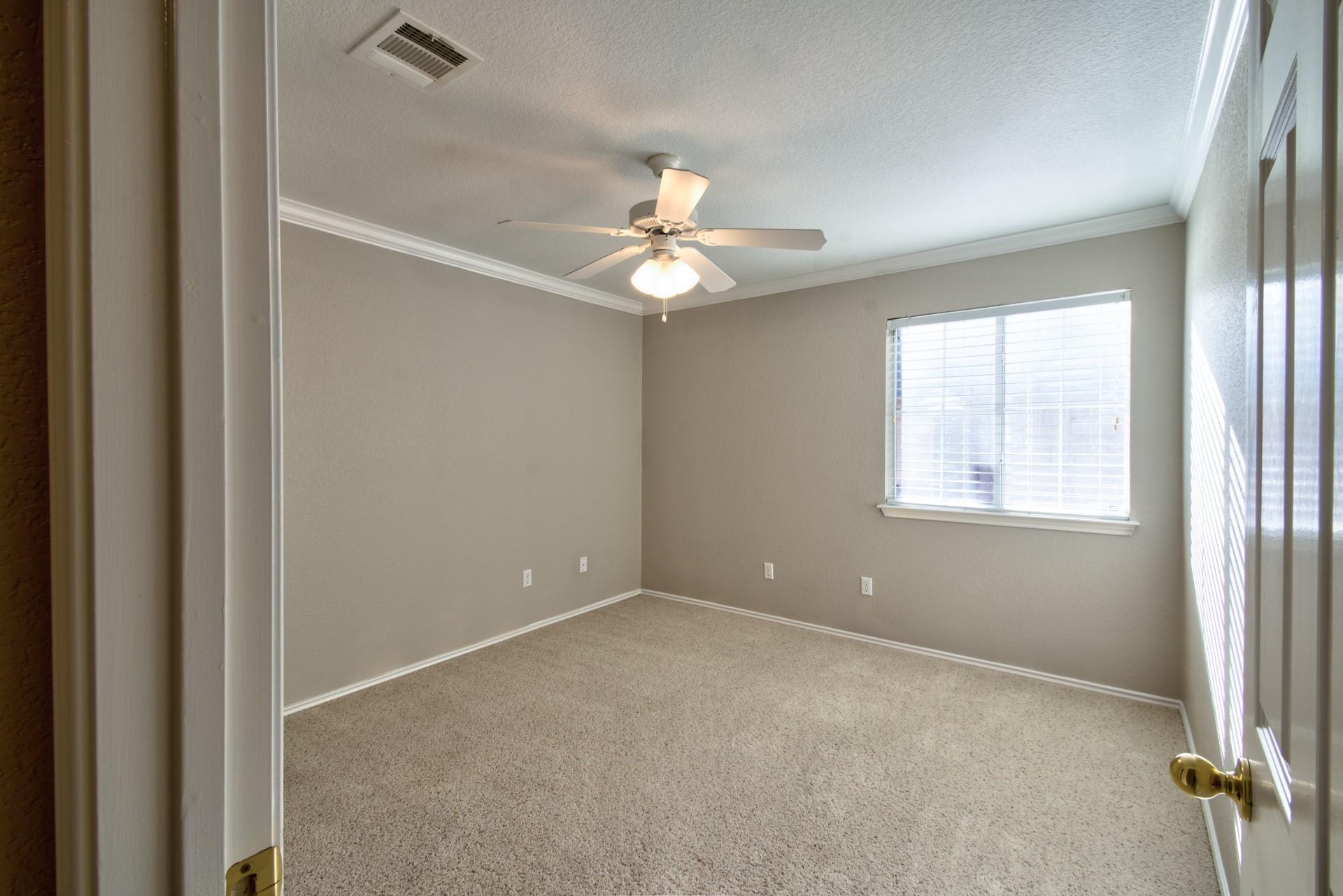 10700 Beard Ave Property Photo 19