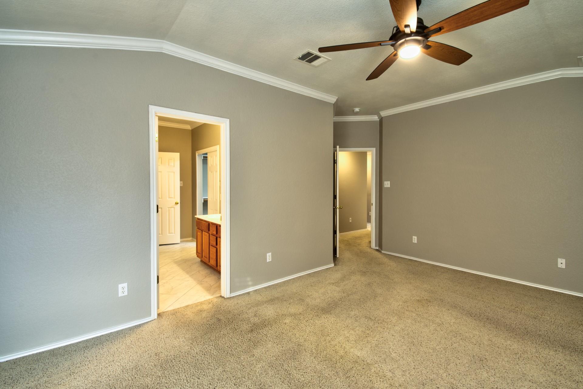 10700 Beard Ave Property Photo 24