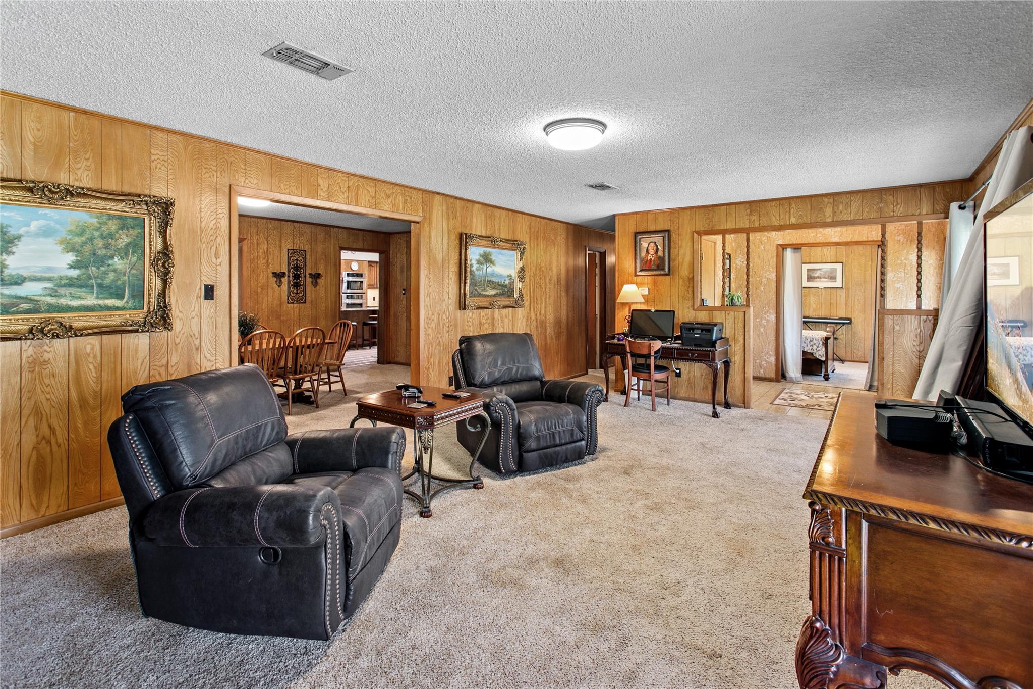 3345 E Austin St Property Photo 21