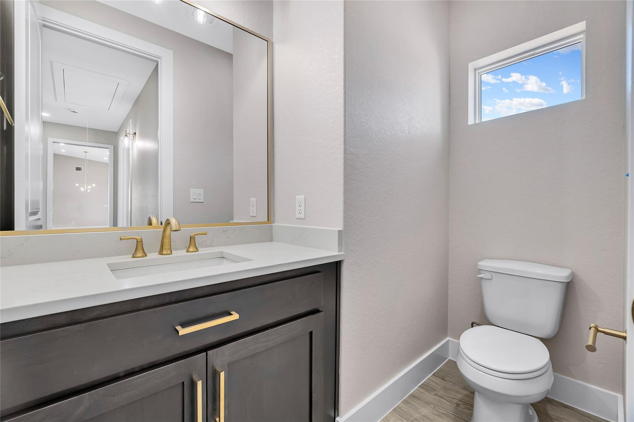 140 Palomino Trl Property Photo 13