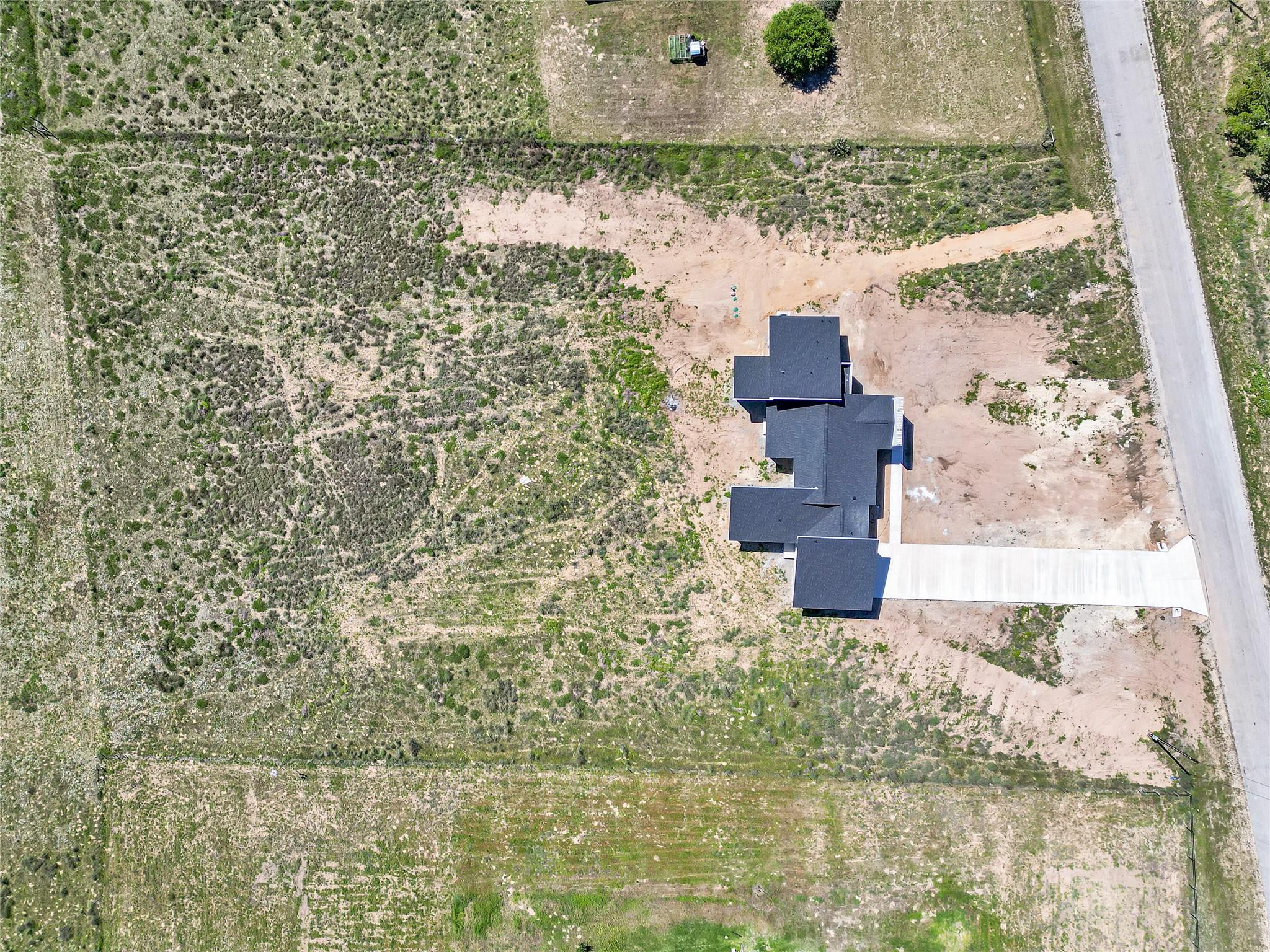 140 Palomino Trl Property Photo 31