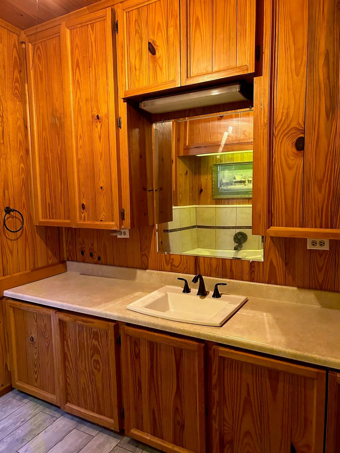 3230 Harbor Dr Property Photo 3