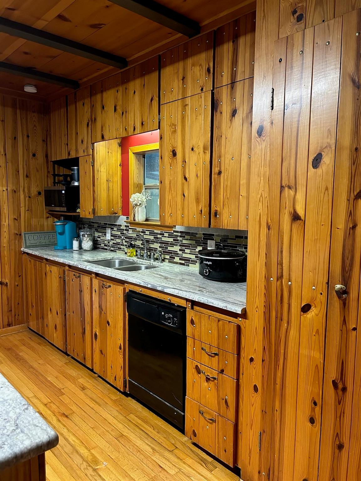 3230 Harbor Dr Property Photo 4