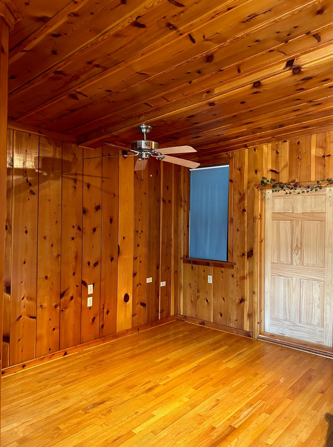 3230 Harbor Dr Property Photo 13