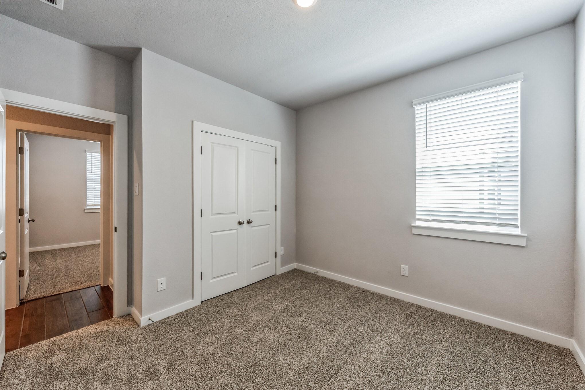 208 Ashby Dr Property Photo 22