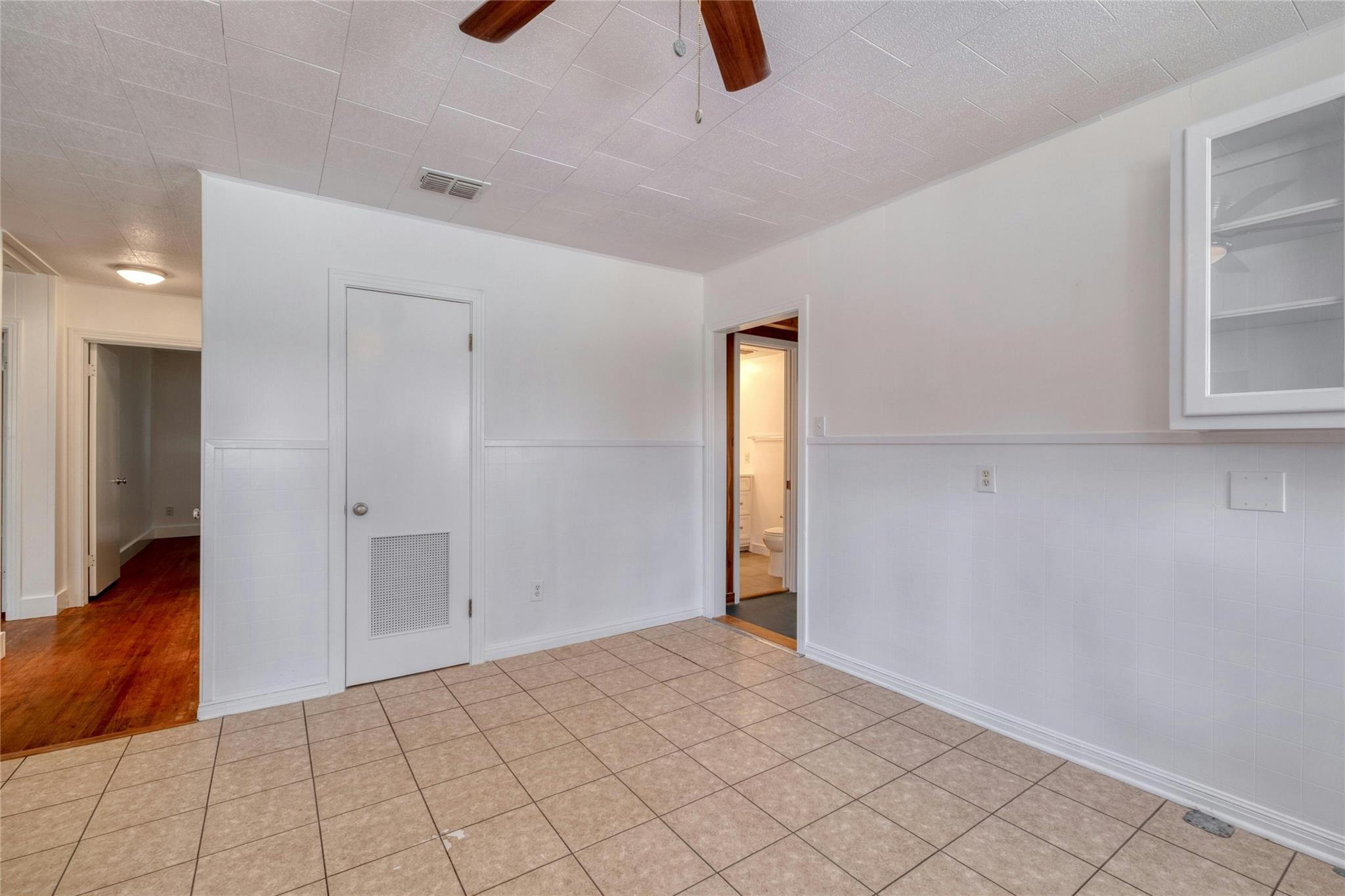 511 Sloan St Property Photo 10