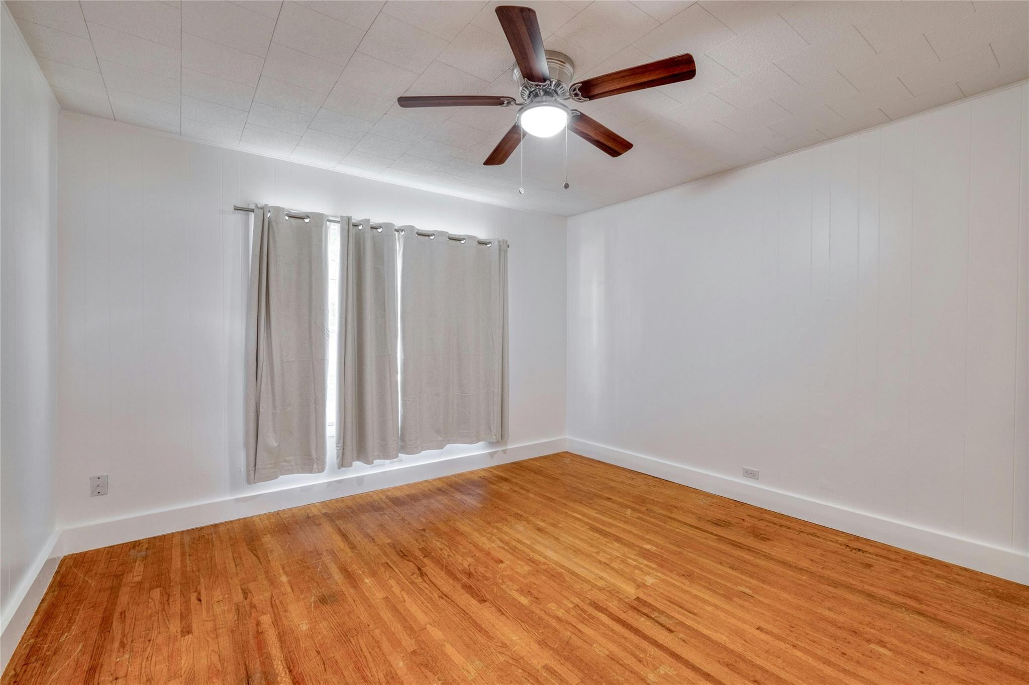 511 Sloan St Property Photo 11