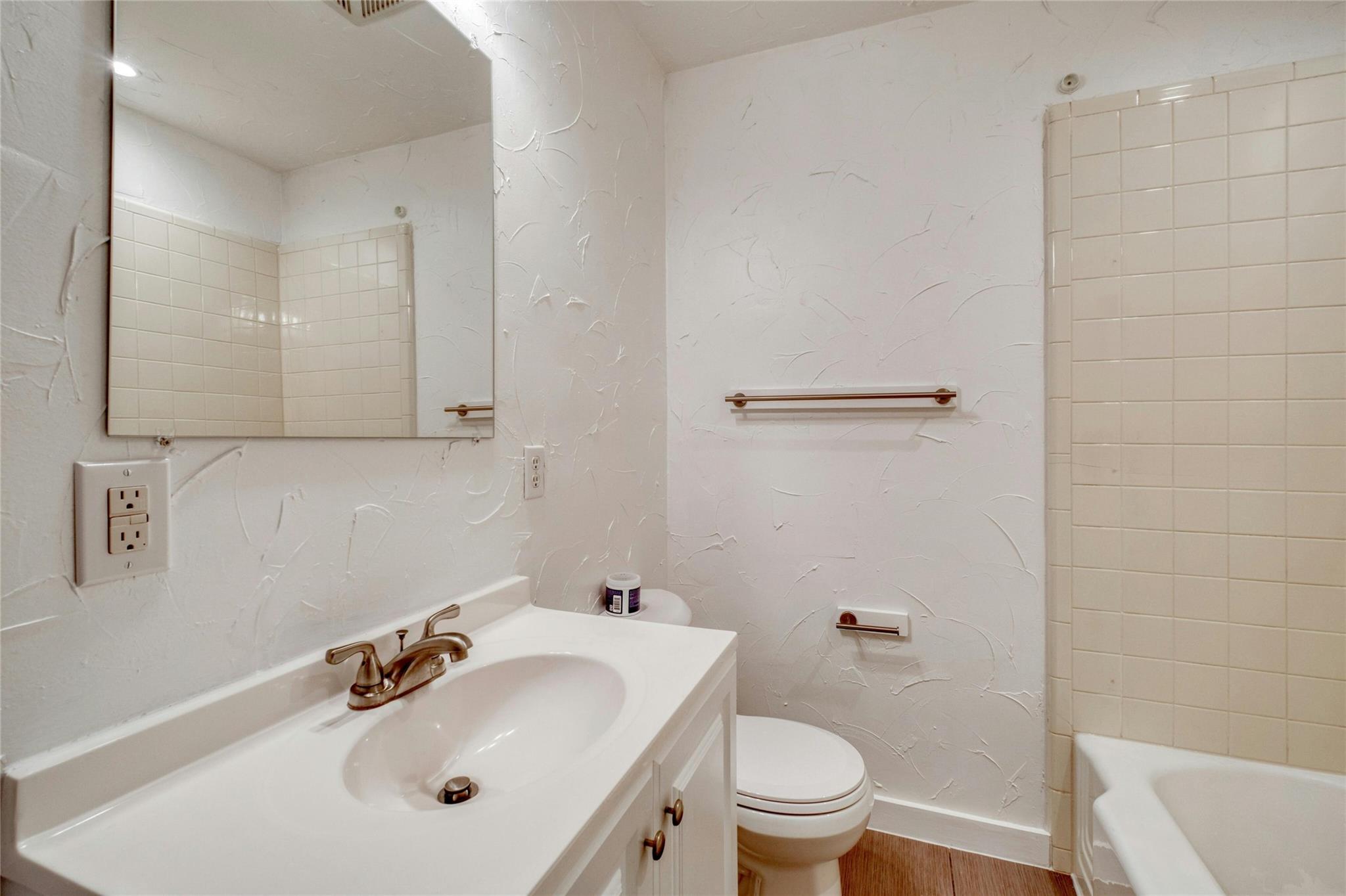 511 Sloan St Property Photo 17