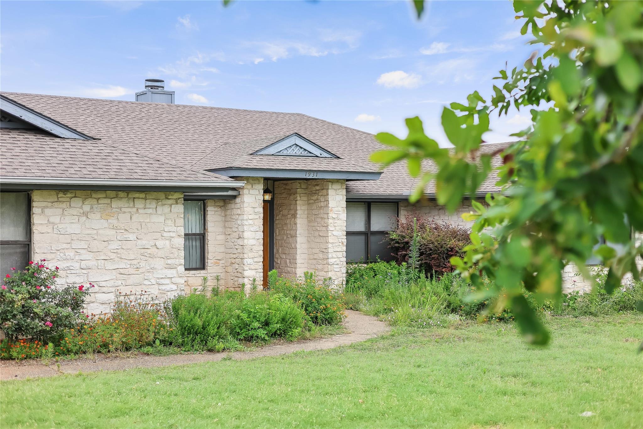 1931 Rowe Loop Property Photo 32