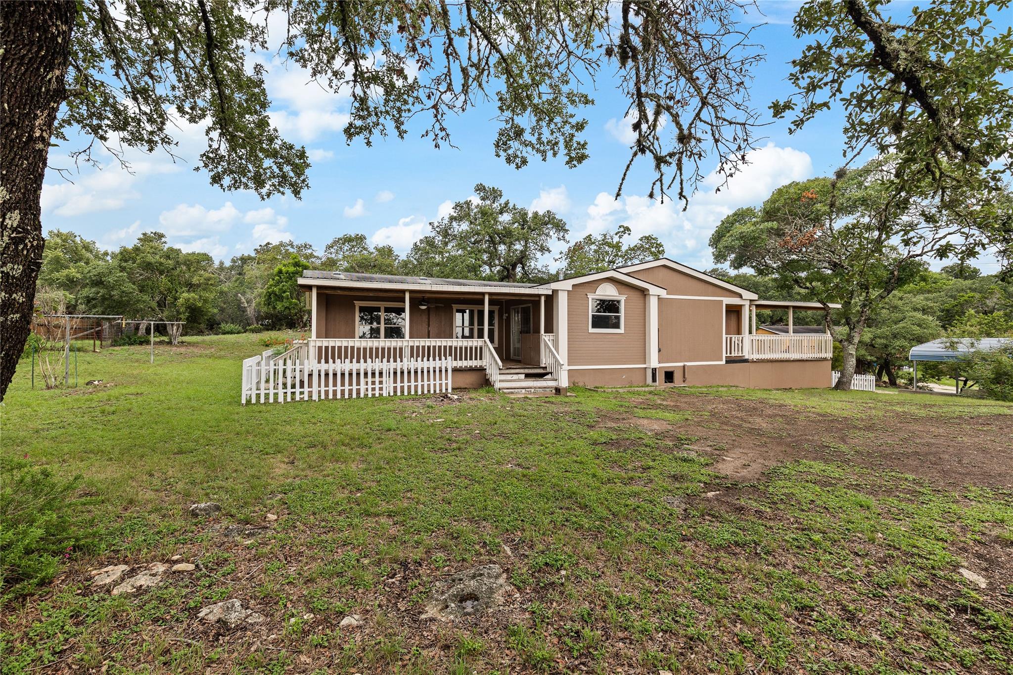 4551 Chamberlain Way Property Photo 2