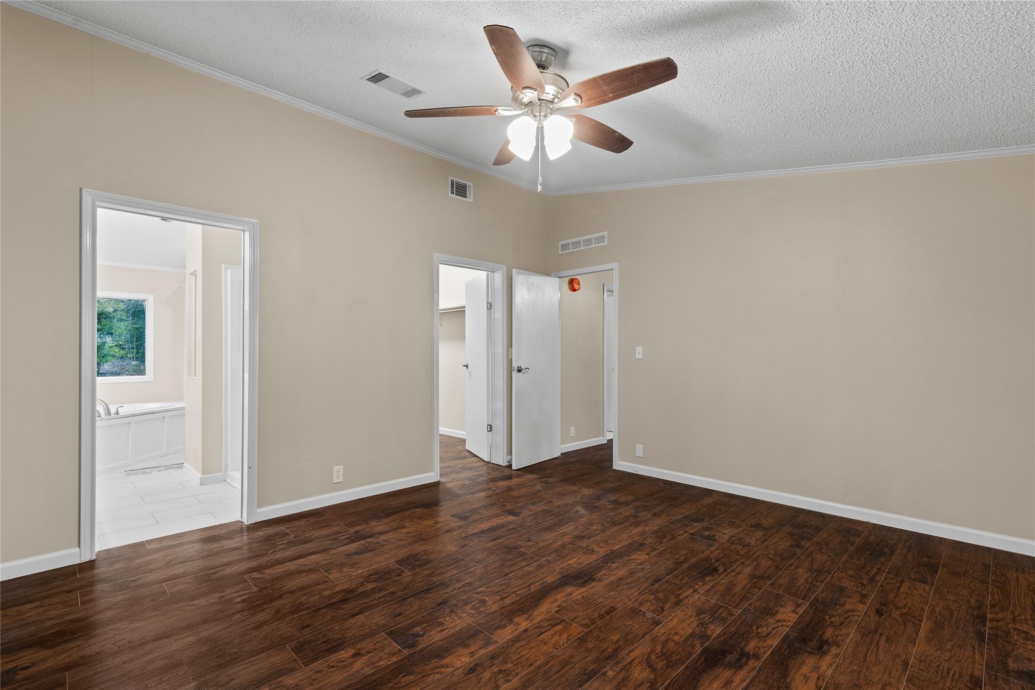 4551 Chamberlain Way Property Photo 15