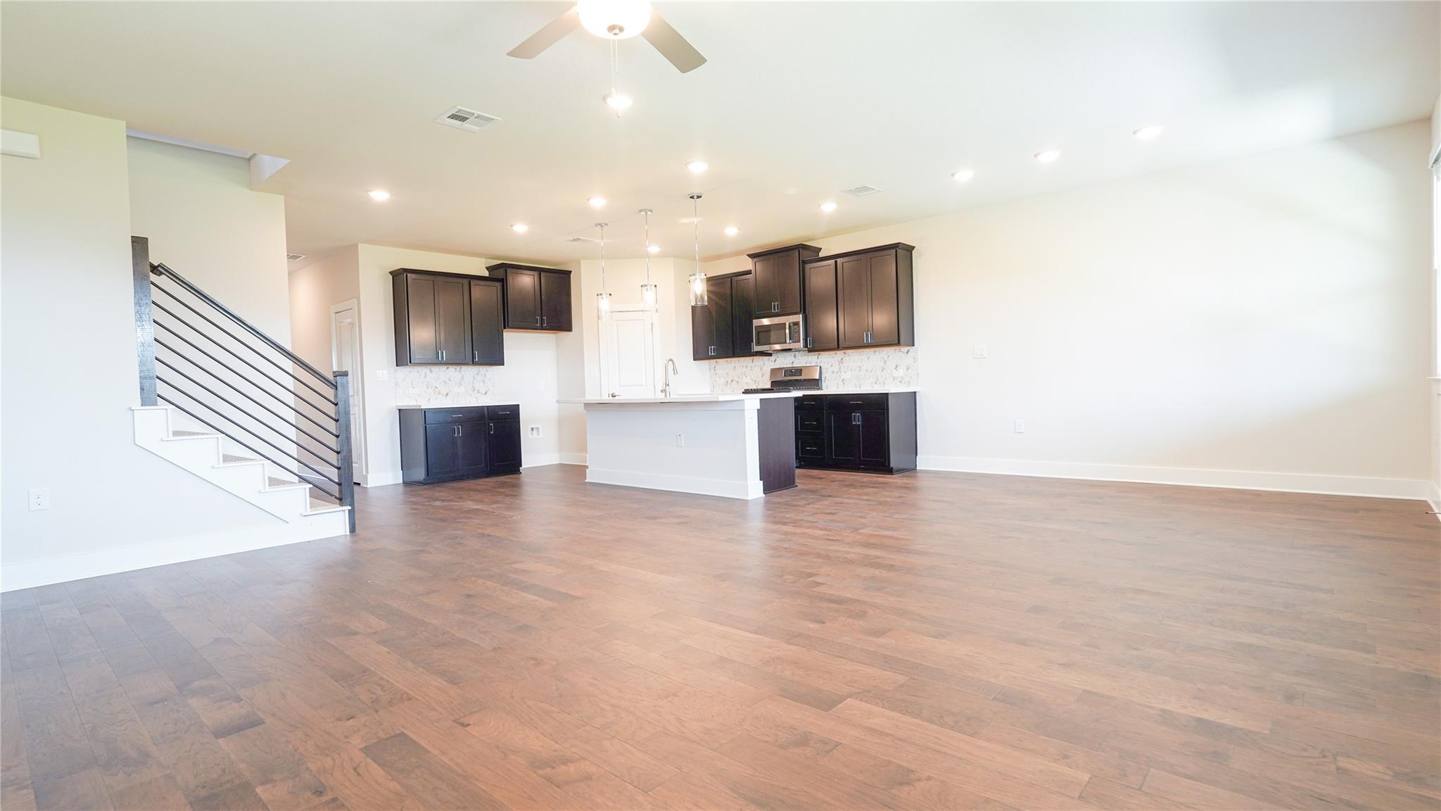 15101 Ollie Briar St Property Photo 6