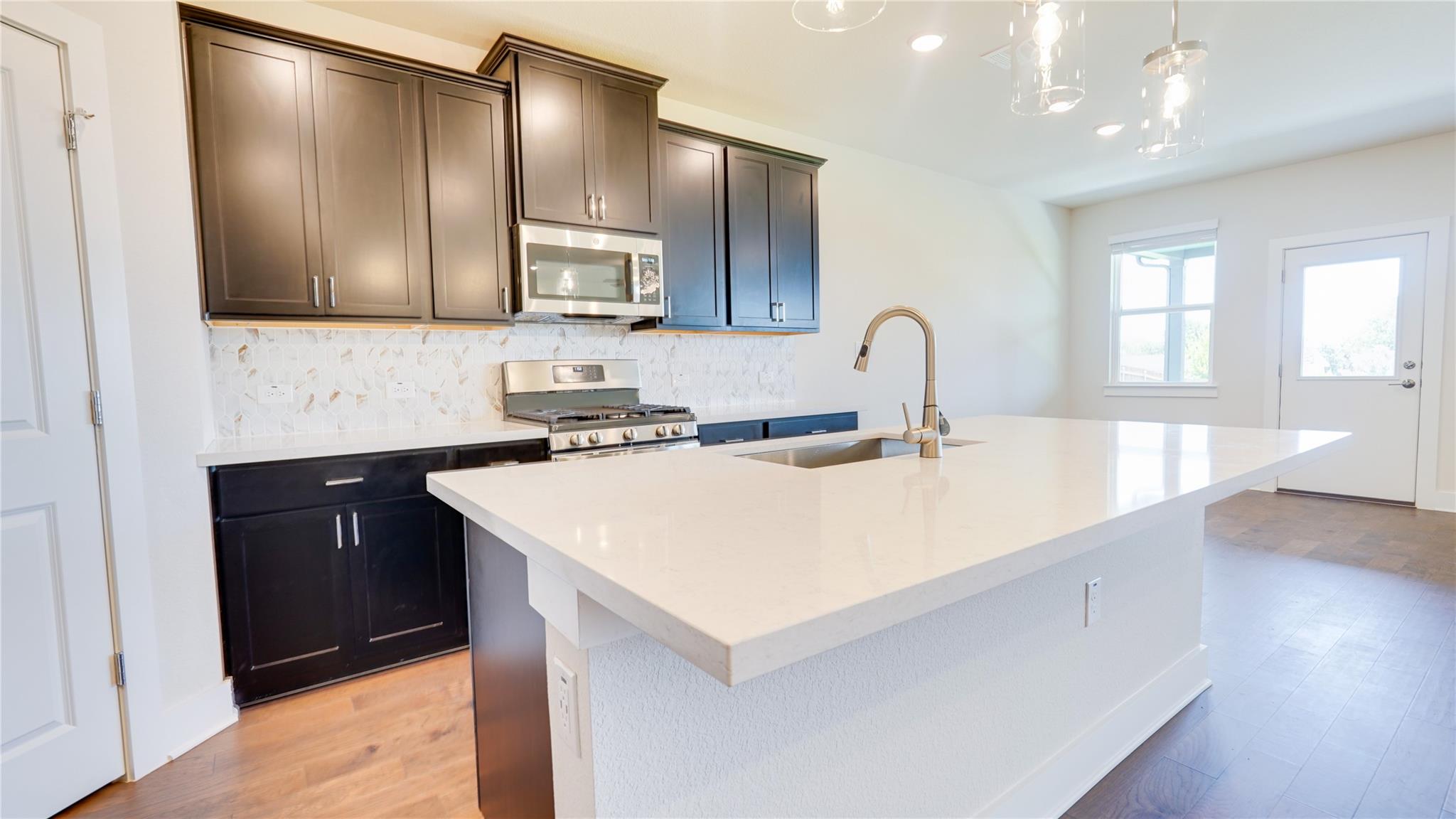 15101 Ollie Briar St Property Photo 10