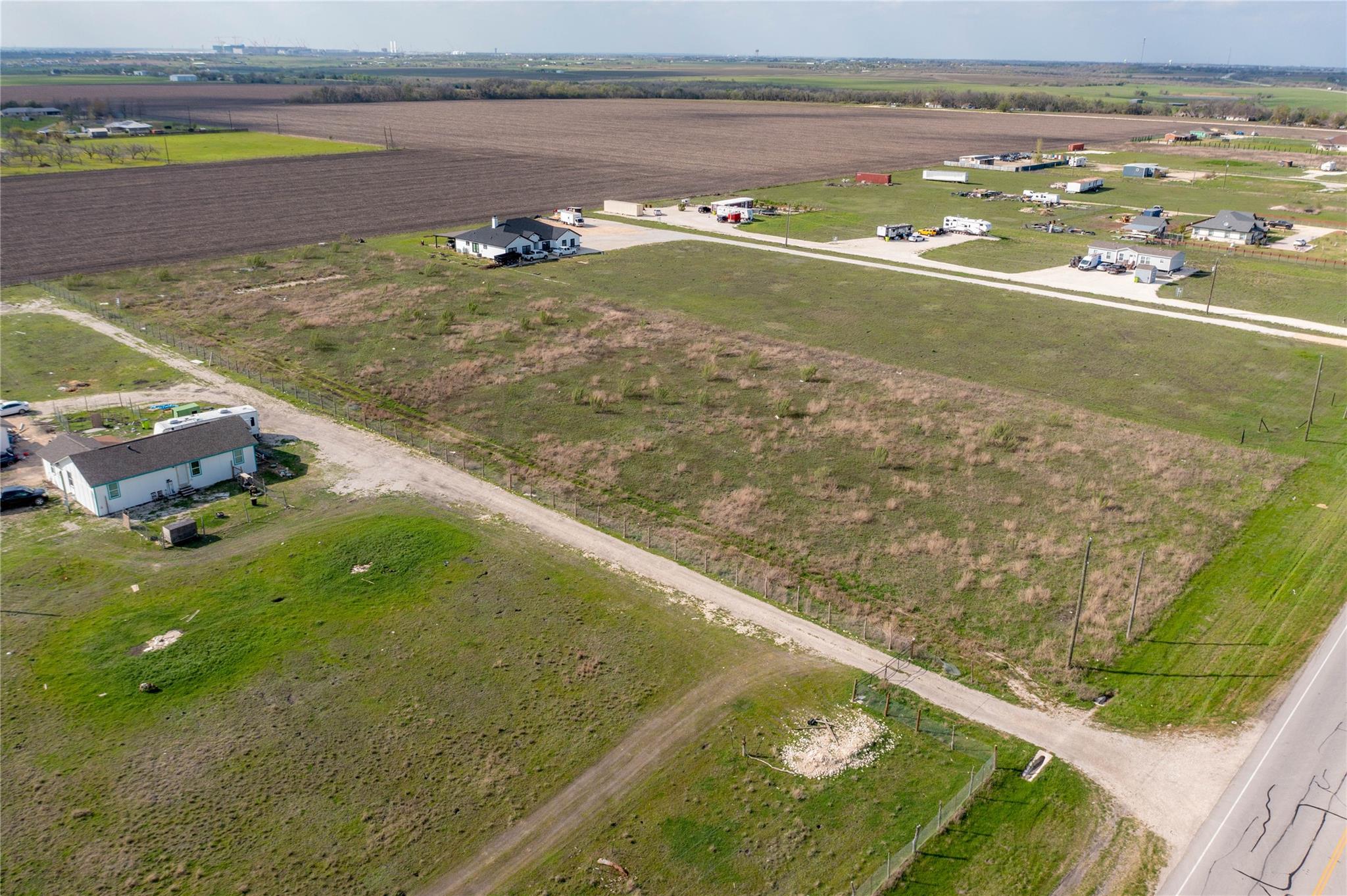 10330 S State Highway 95 Property Photo 6