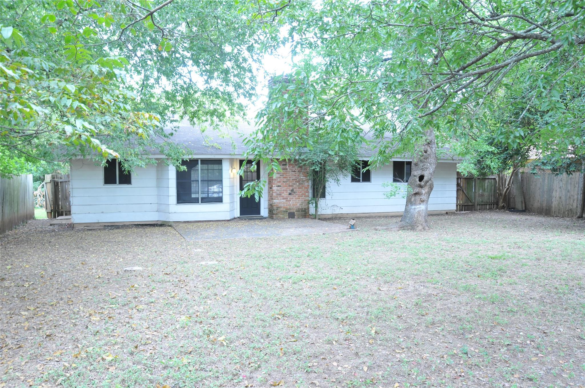 5602 Berry Hill Dr Property Photo 12