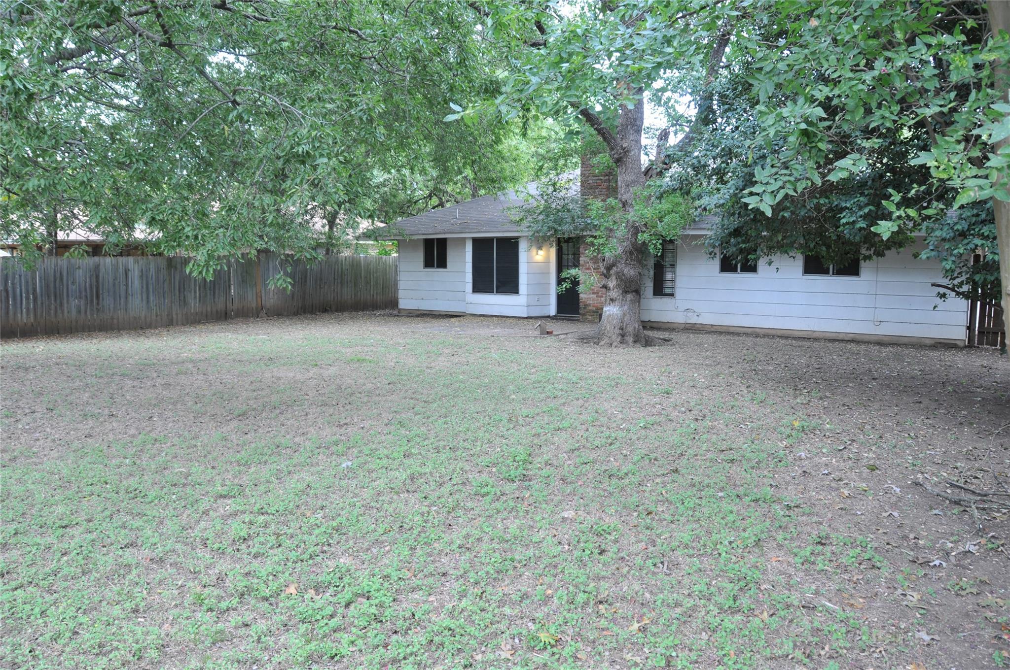 5602 Berry Hill Dr Property Photo 13