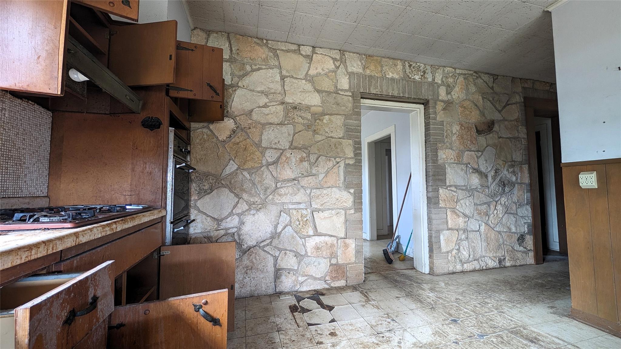 12600 Trail Driver St Property Photo 13