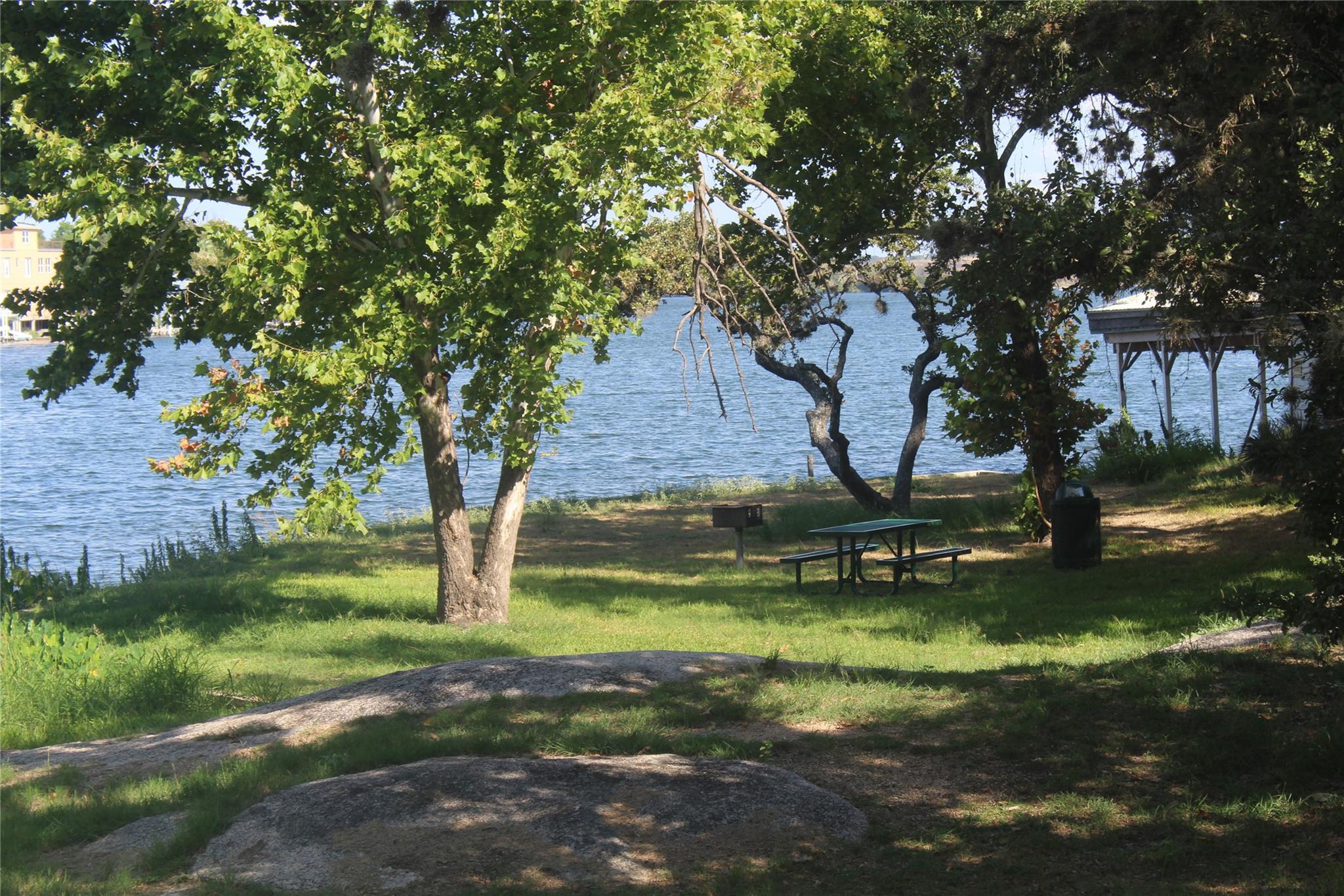 Lot 283 & 284 Briarway Dr Property Photo 9