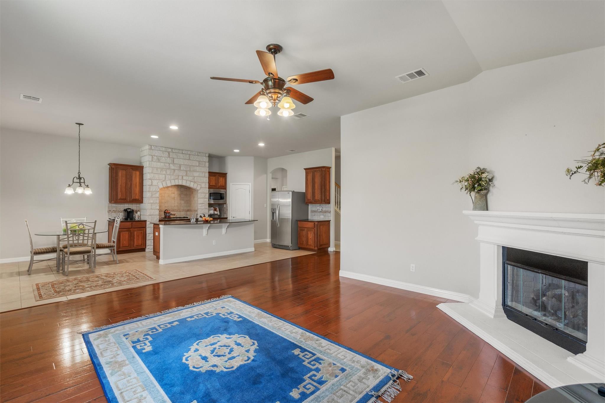 1102 Winding Creek Place Pl Property Photo 10