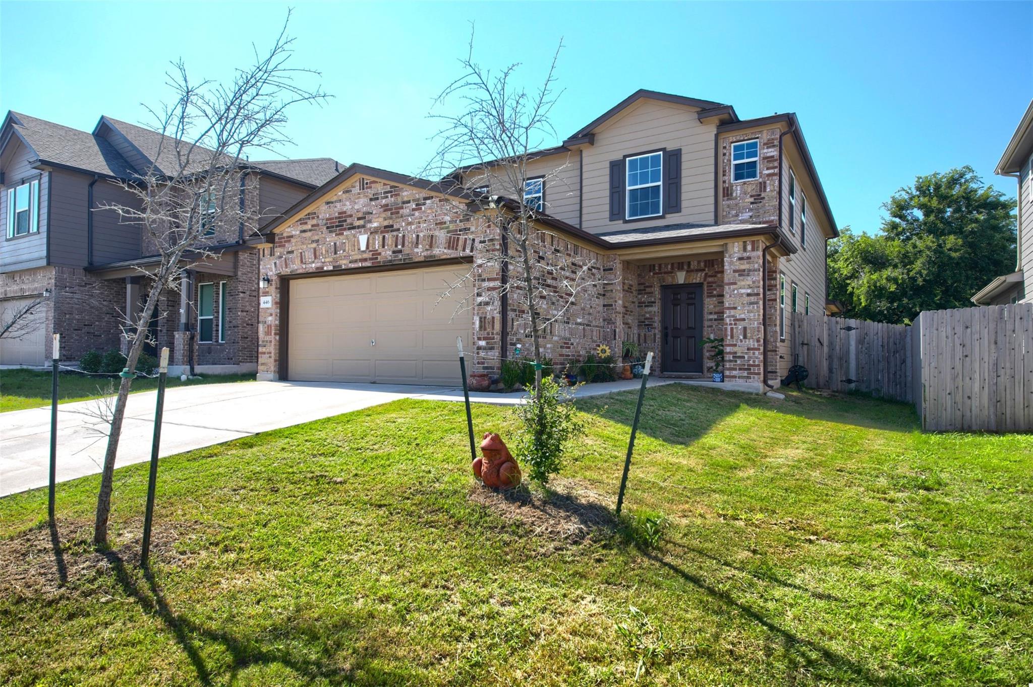 446 Thunder Valley Trl Property Photo 2