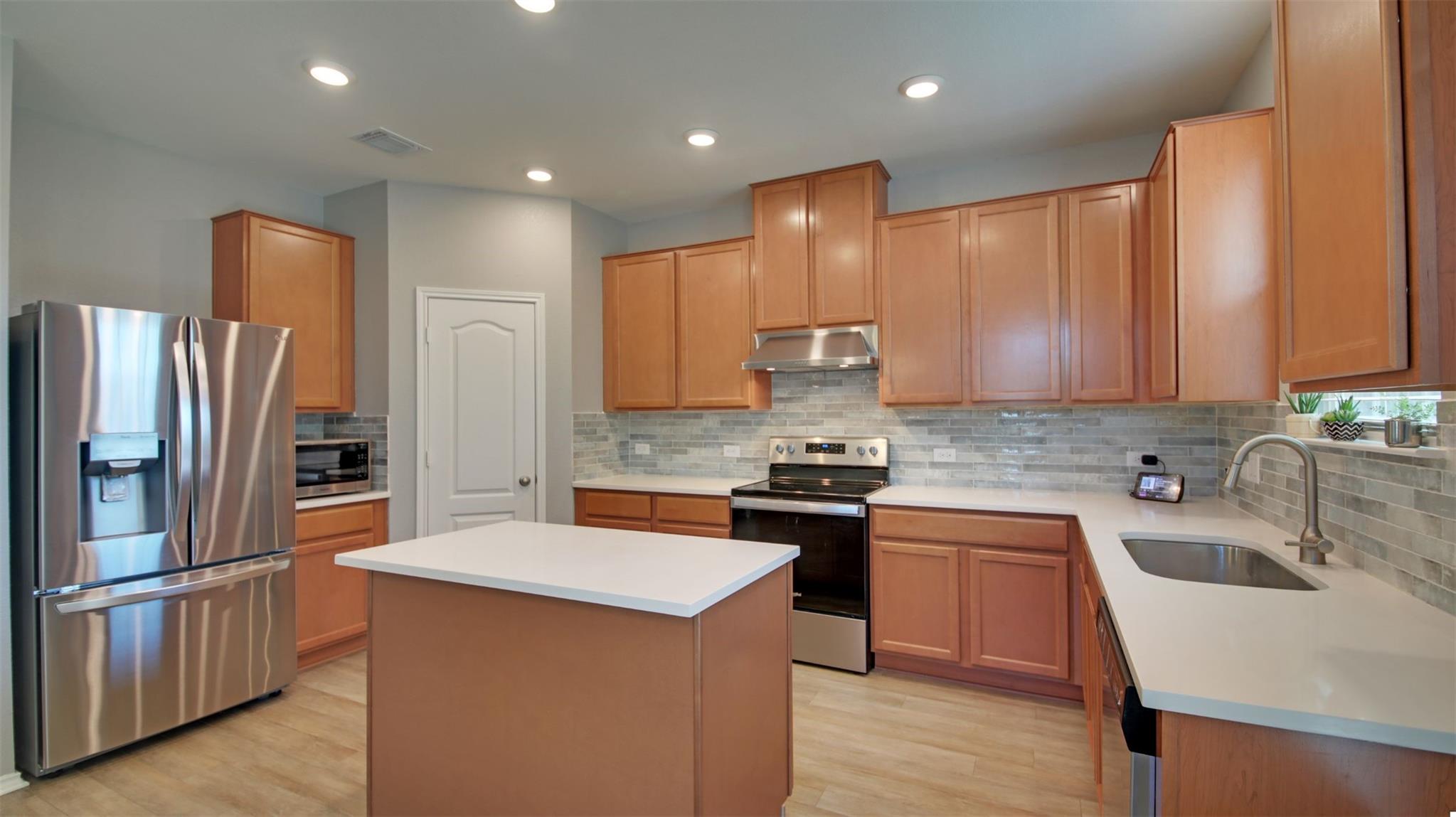 446 Thunder Valley Trl Property Photo 12