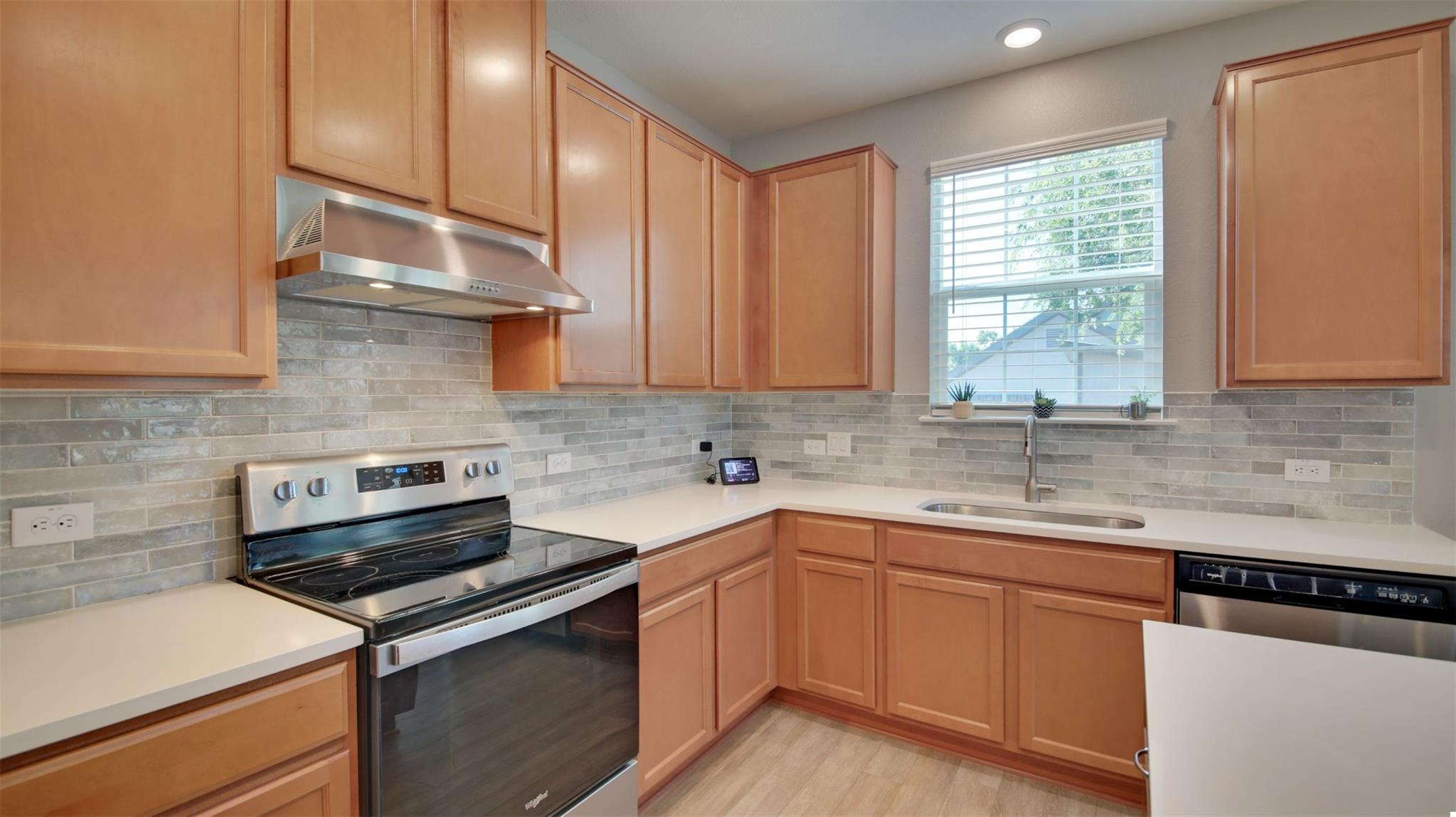 446 Thunder Valley Trl Property Photo 15