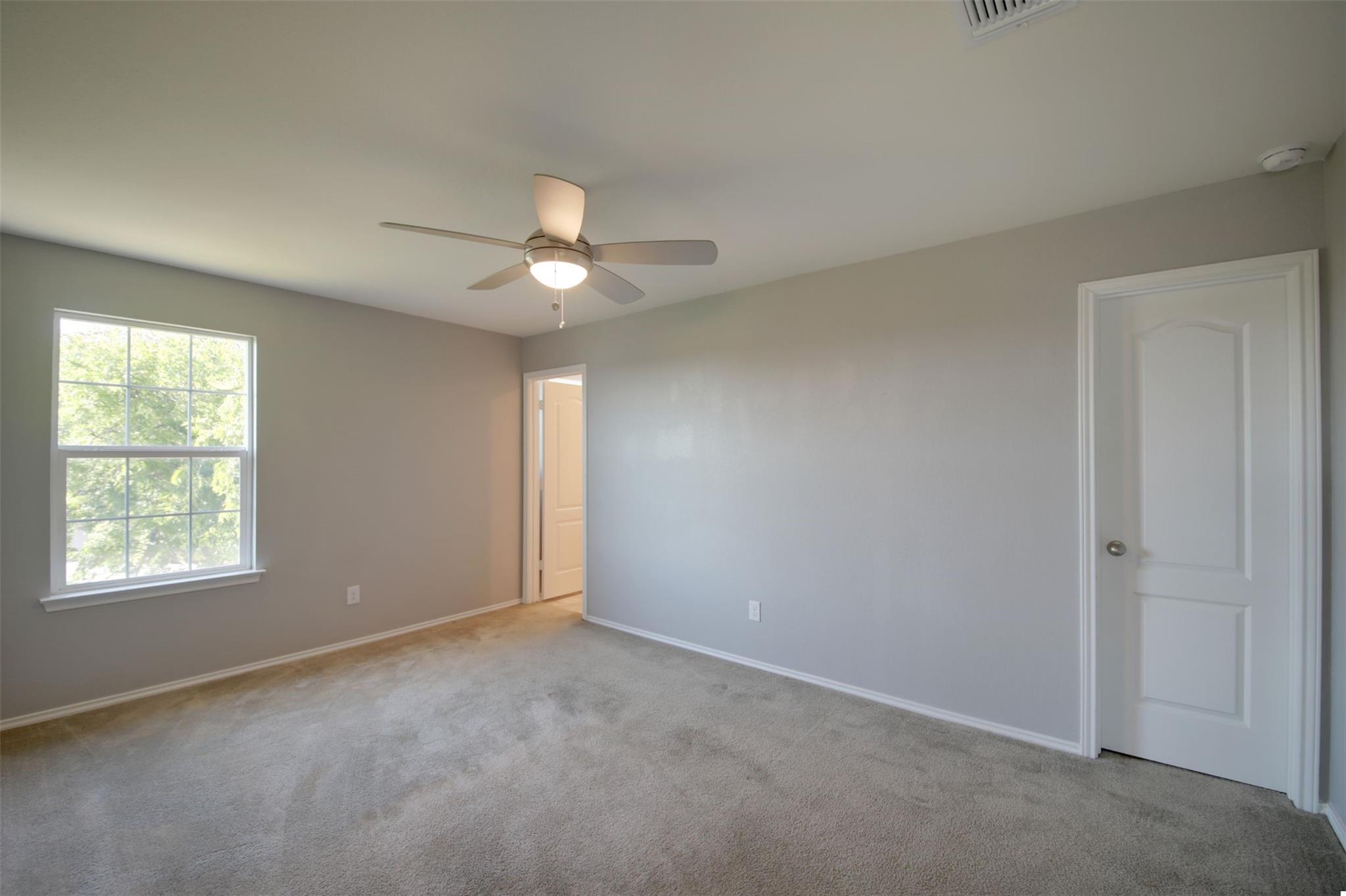446 Thunder Valley Trl Property Photo 26