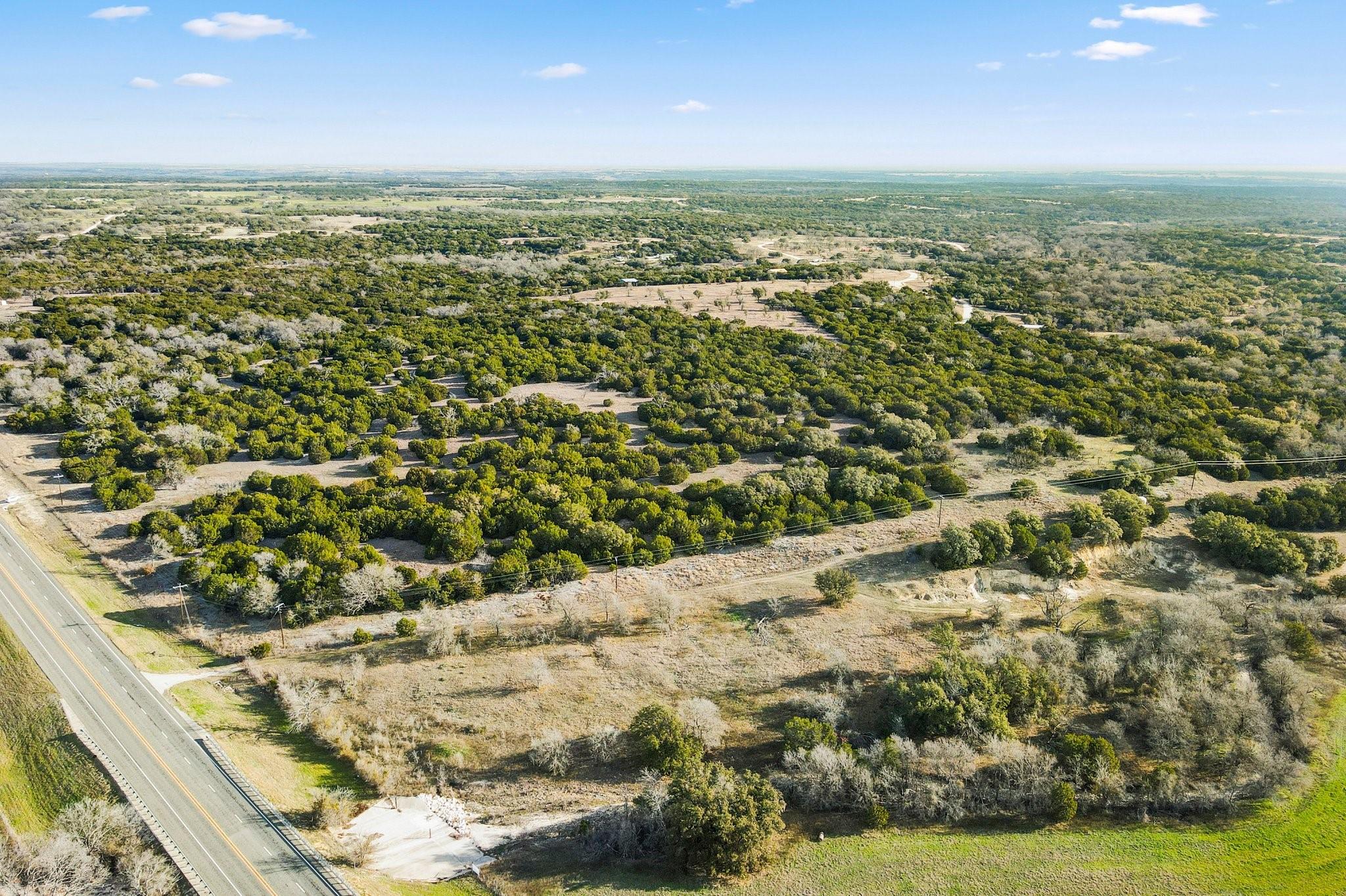 S Hwy 281 Property Photo 5