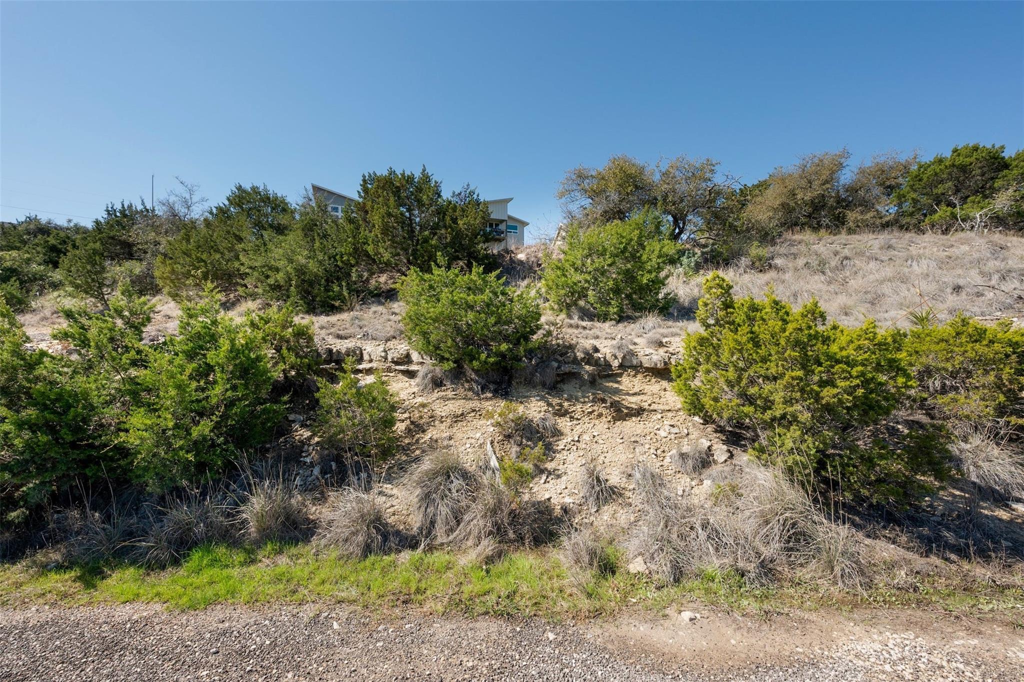 10702 Lake Park Dr Property Photo 1