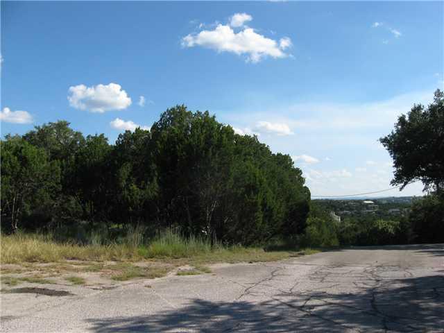 69 Dawn Dr Property Photo 2