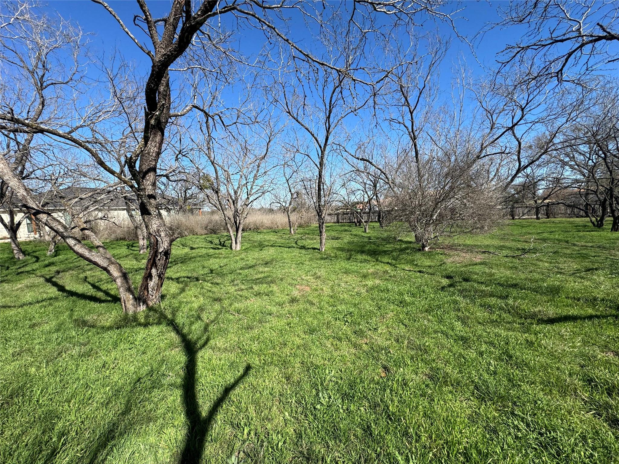 W22067-b Sun Ray Dr Property Photo 12
