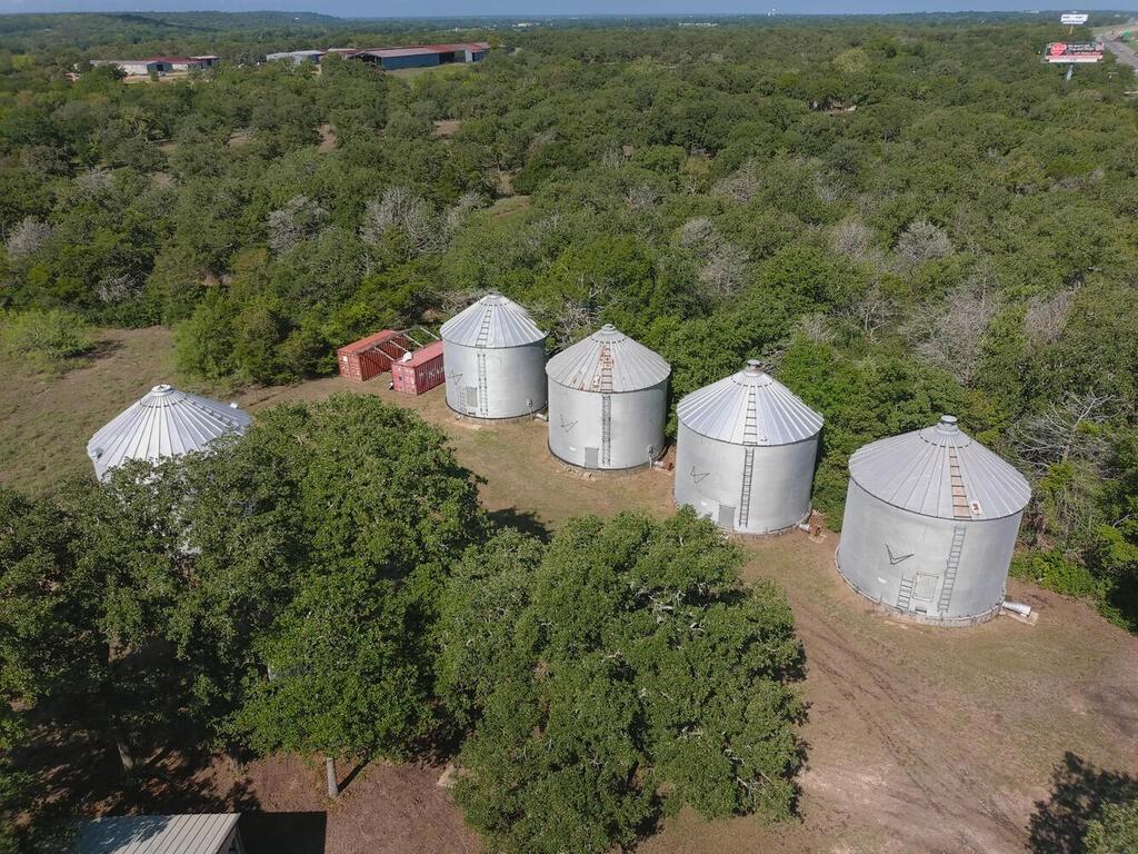 2540 E State Highway 71 None Property Photo 1