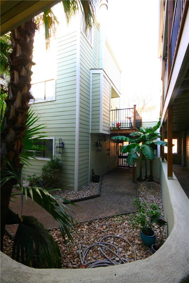 1600 West Ave 27 Property Photo 11