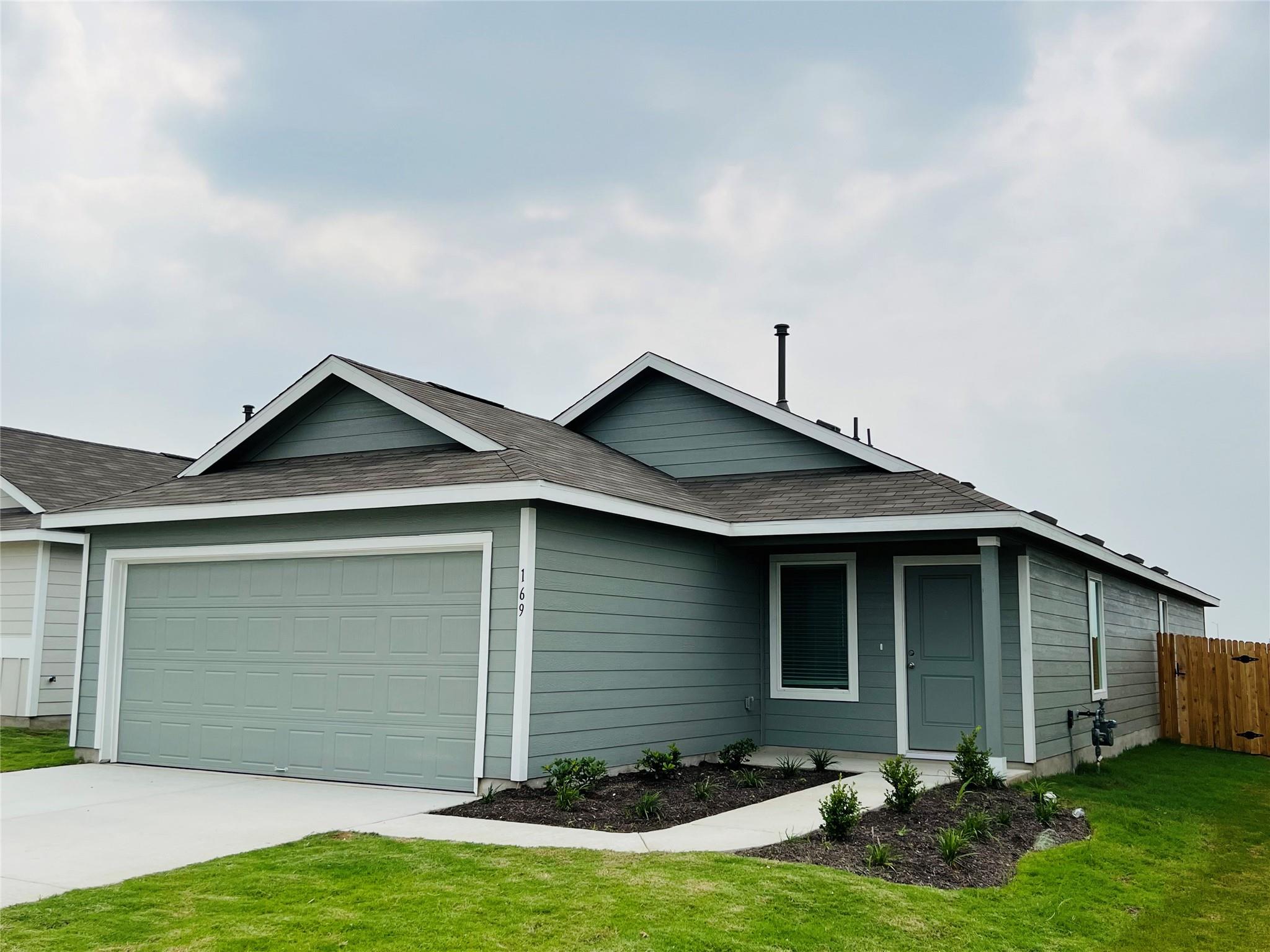 169 Agate Cliff Dr Property Photo 1