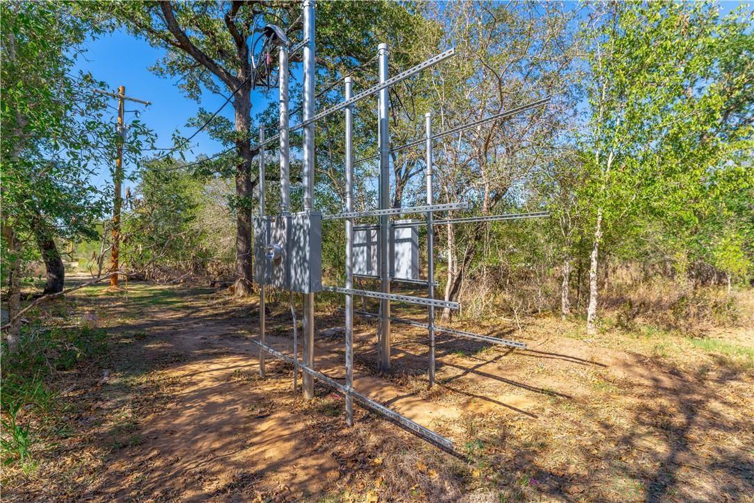 3597 Baker Rd Property Photo 7